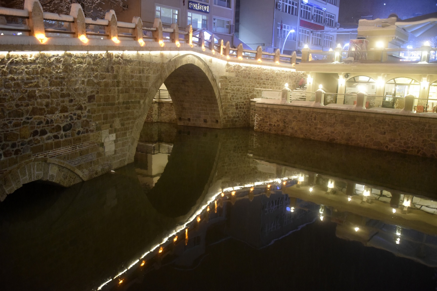 Gümüşhane’de kar ve gece güzelliği 25