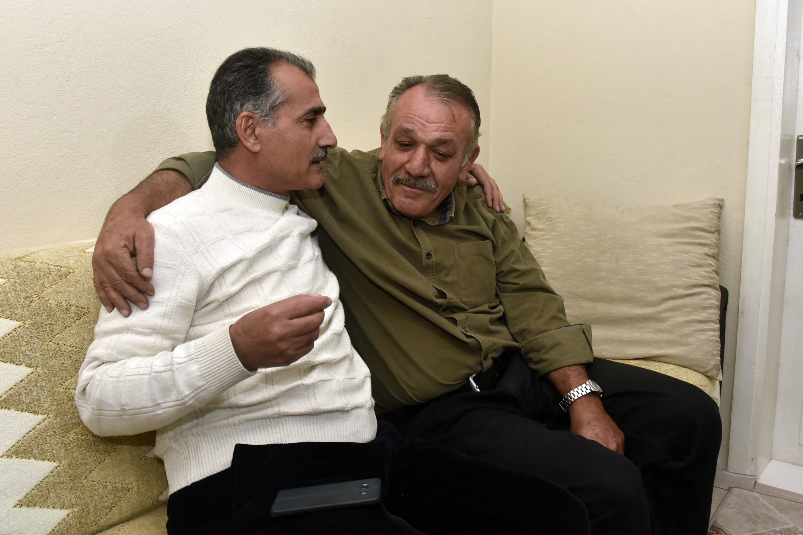 40 yıl sonra duygulandıran buluşma 5