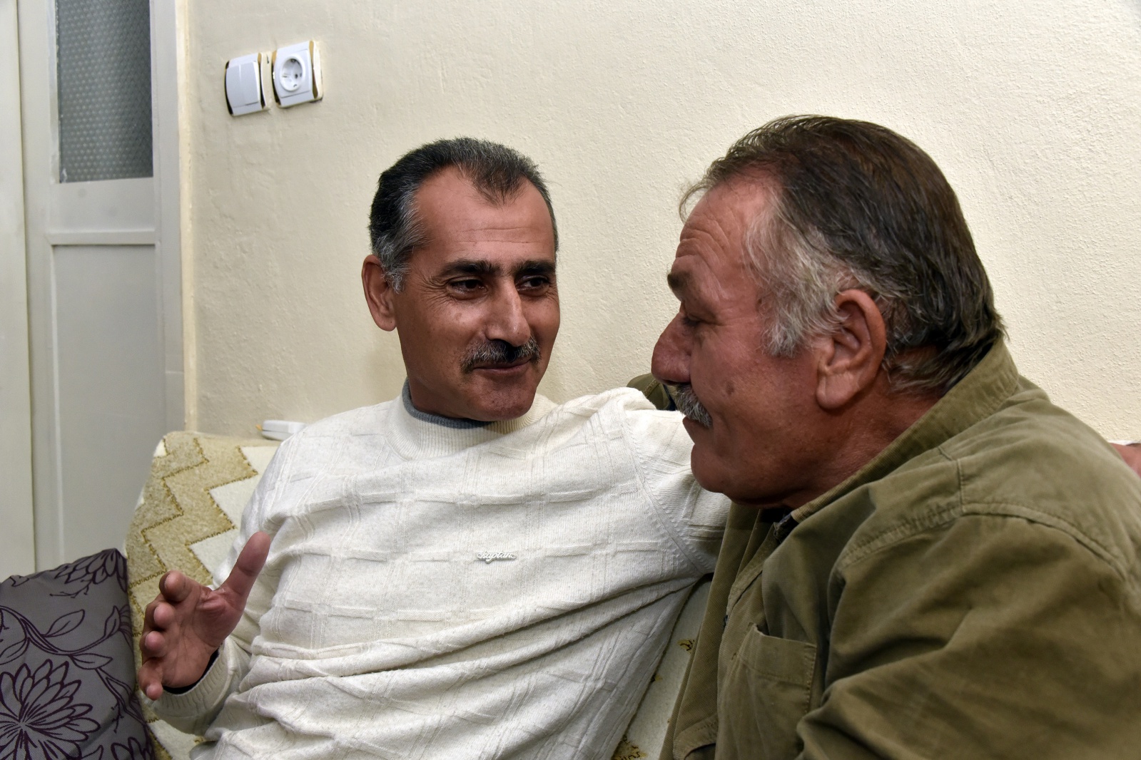 40 yıl sonra duygulandıran buluşma 4