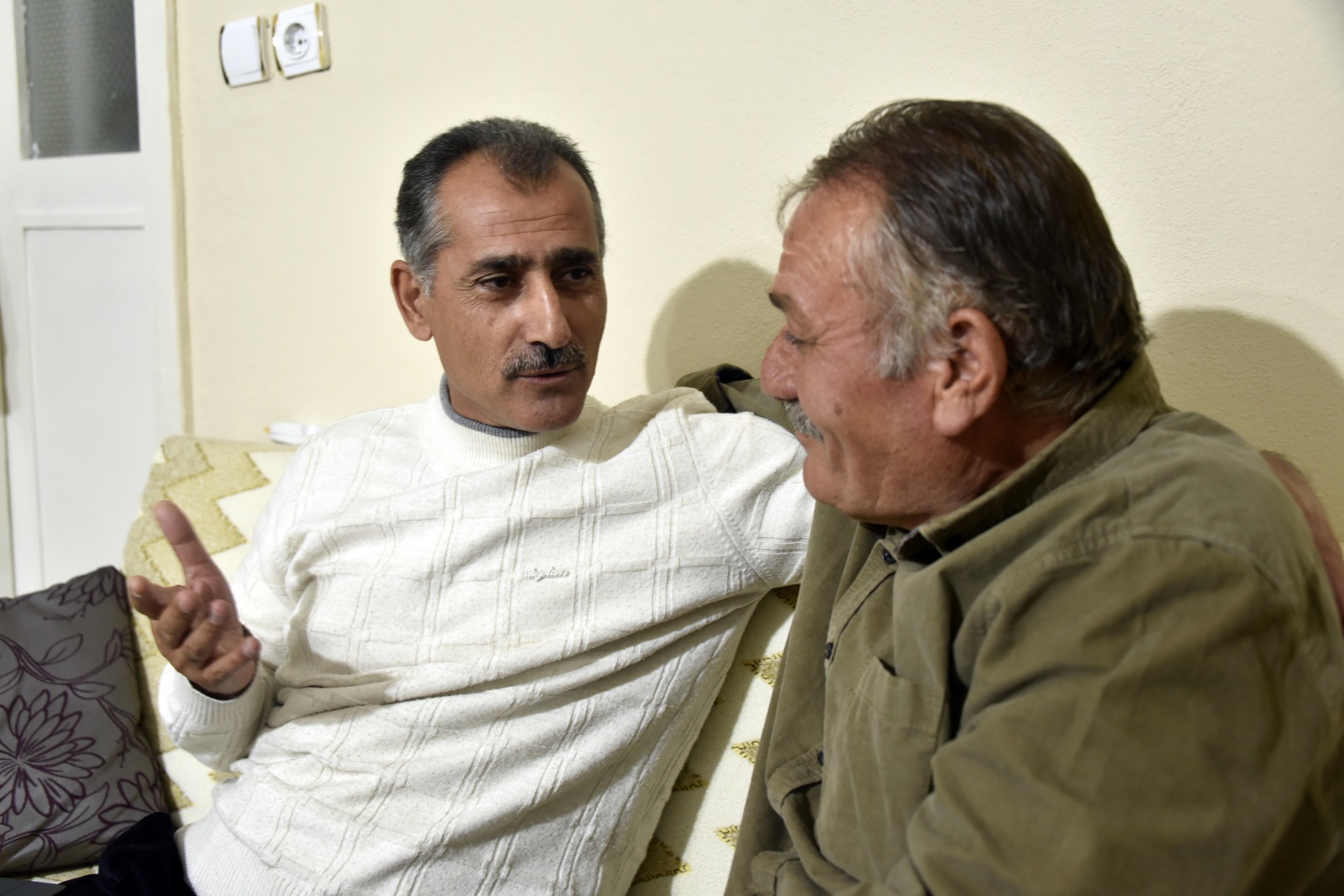 40 yıl sonra duygulandıran buluşma 9