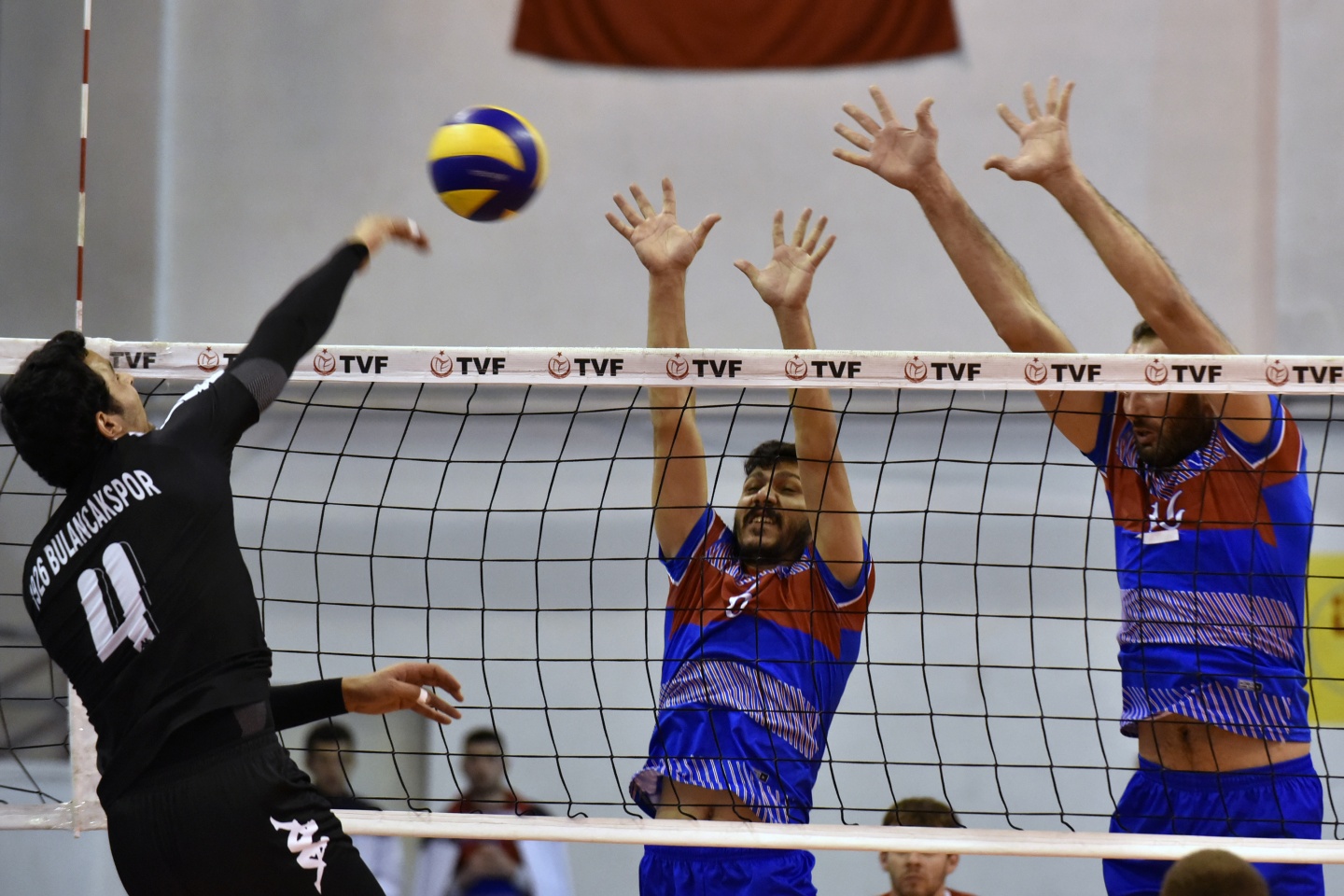 Torul Gençlik rakip tanımıyor: 3-0 21