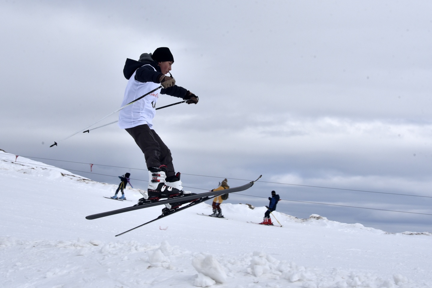 Zigana dağında kayak yarışmaları yapıldı 45