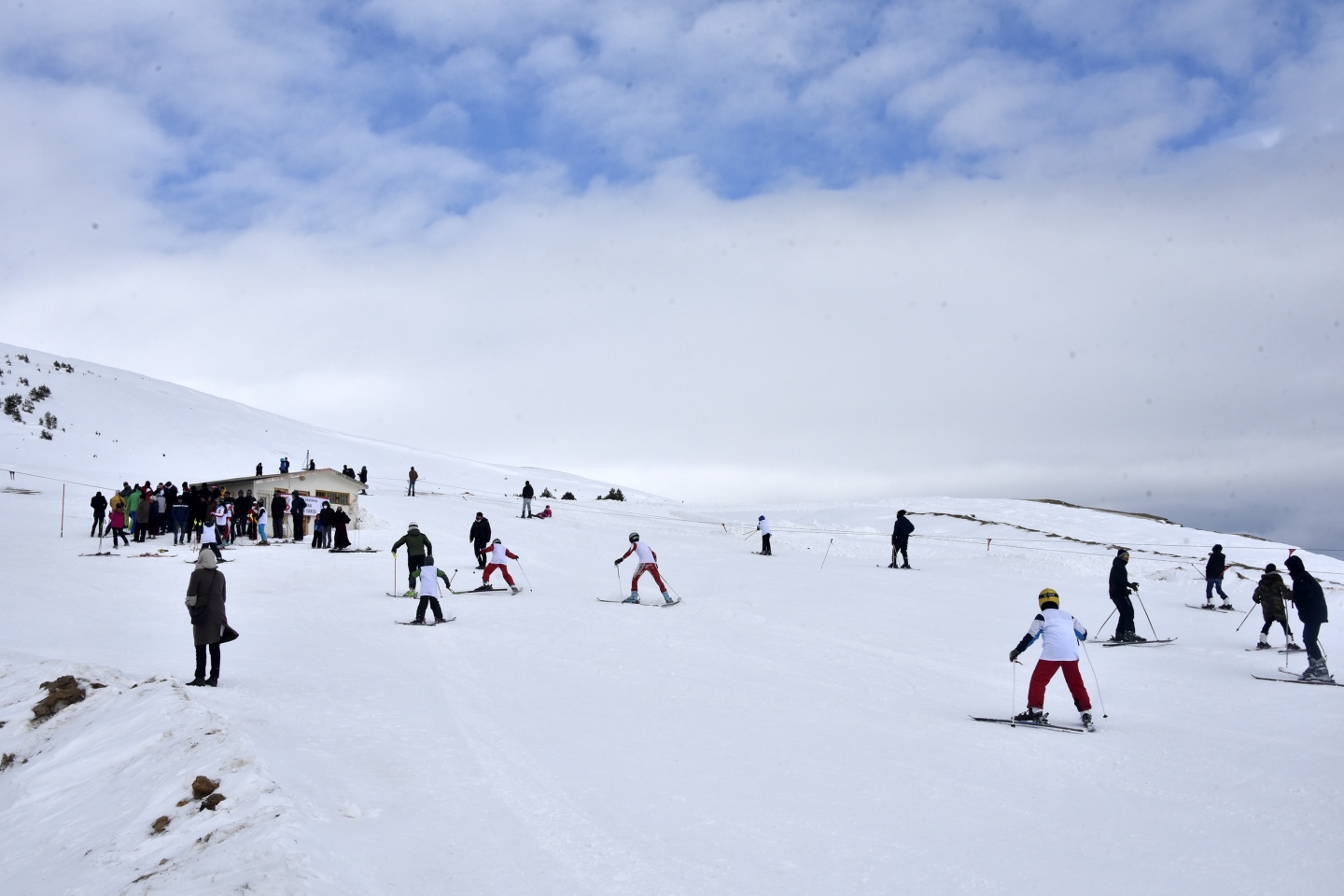 Zigana dağında kayak yarışmaları yapıldı 48