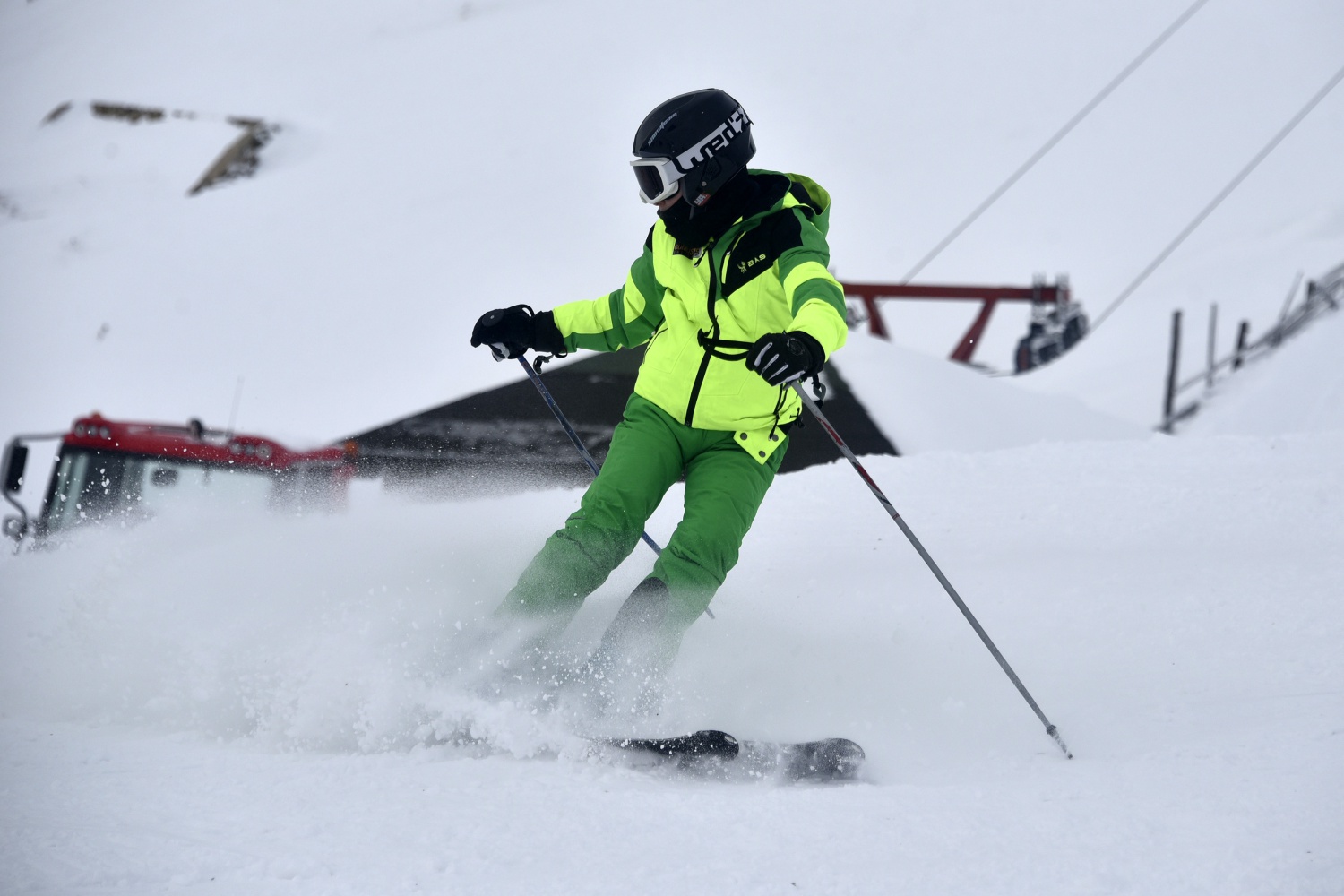 Zigana’da araç park edecek yer kalmadı 10