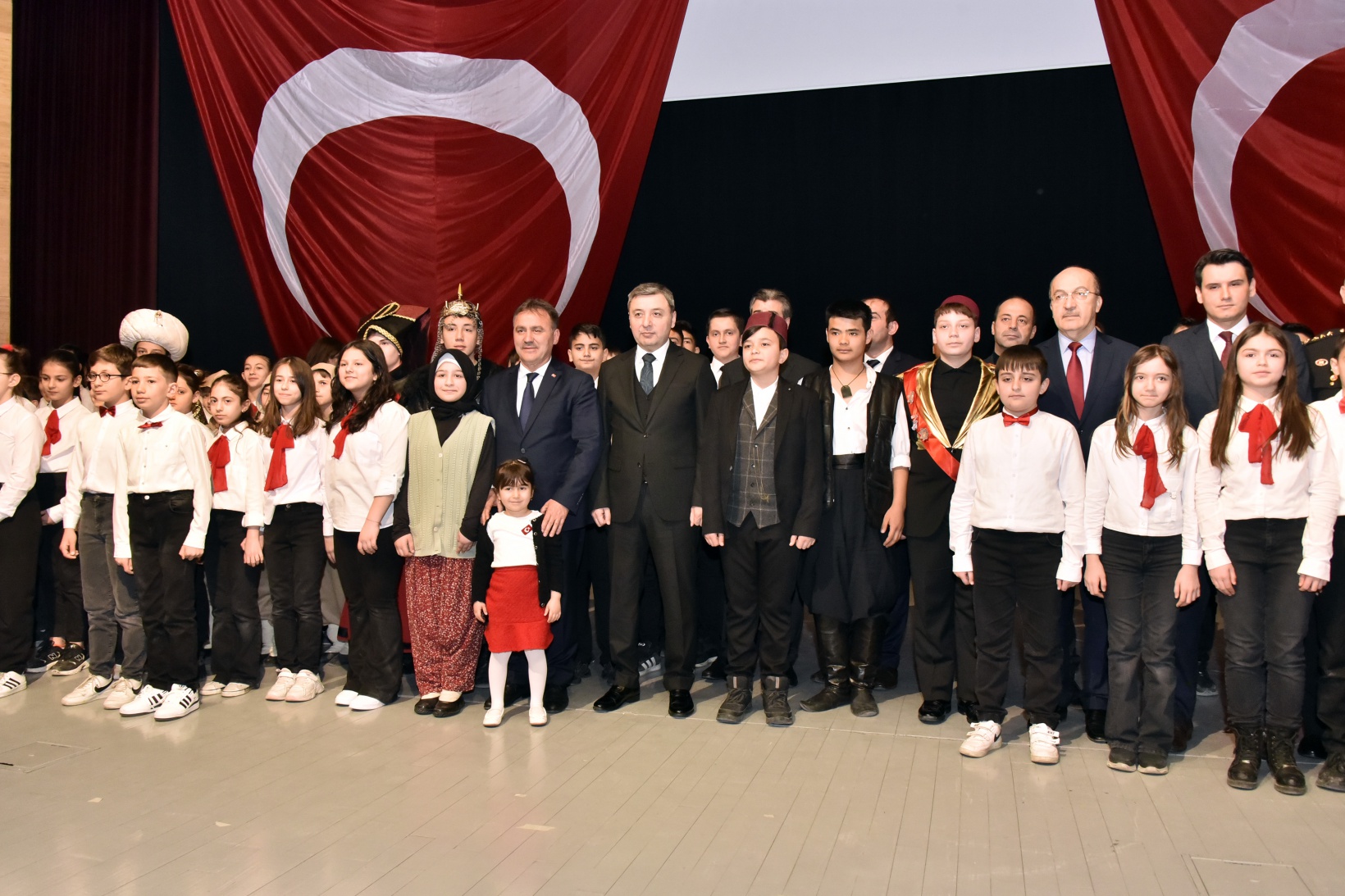 Milli Şair Gümüşhane’de anıldı 8