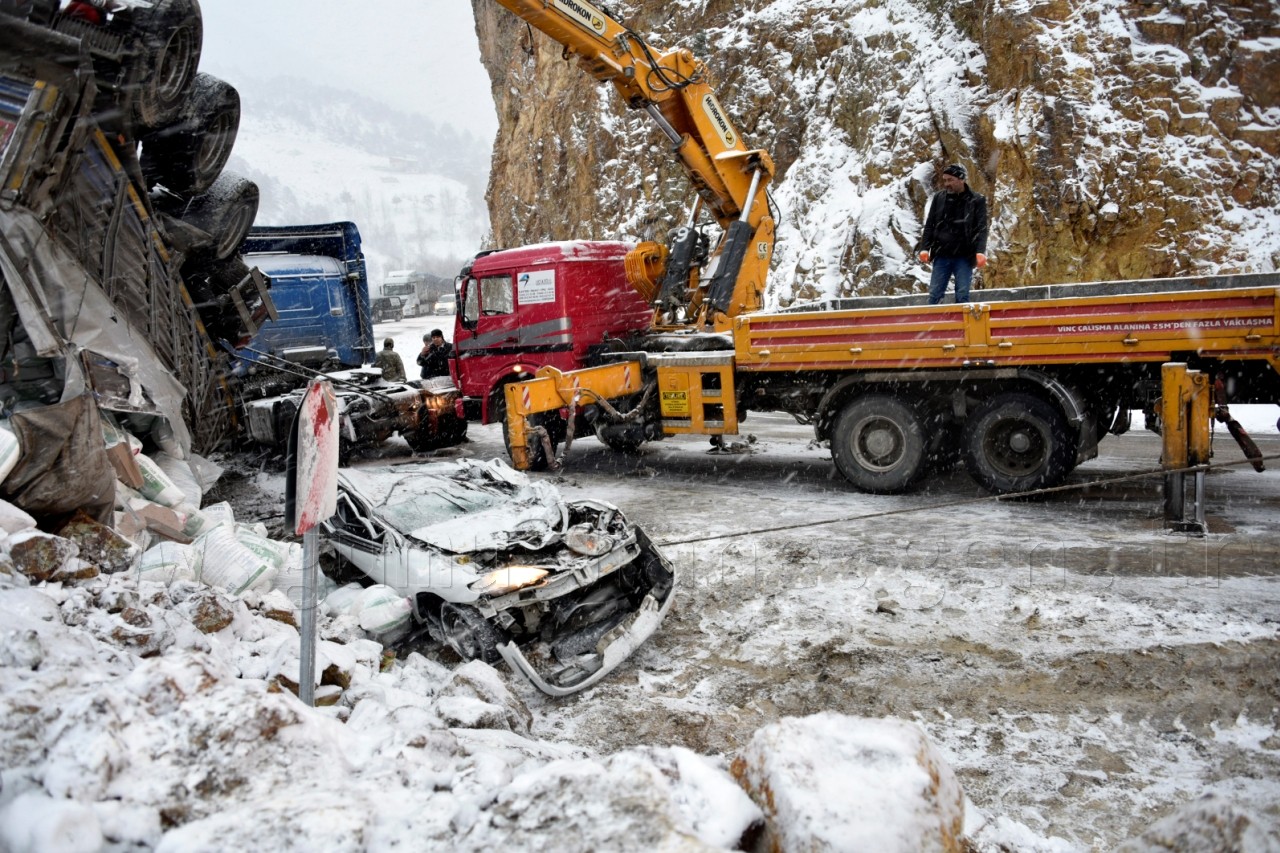 Gümüşhane’de Feci Kaza: 2 Ölü 21
