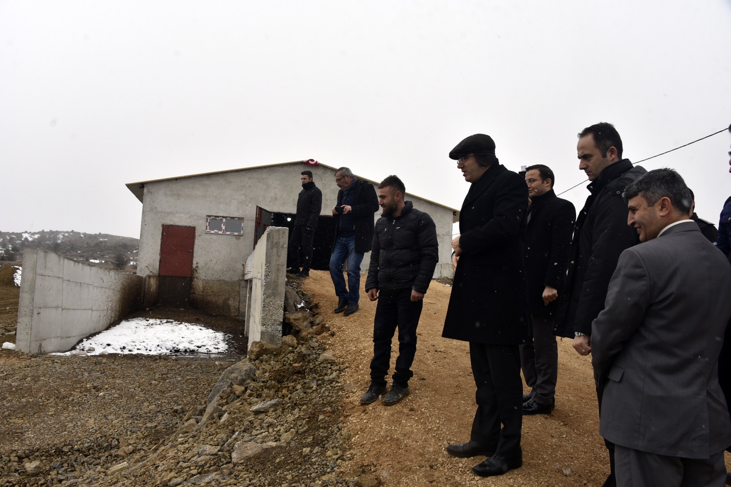 Vali Memiş Şiran’da incelemelerde bulundu 5