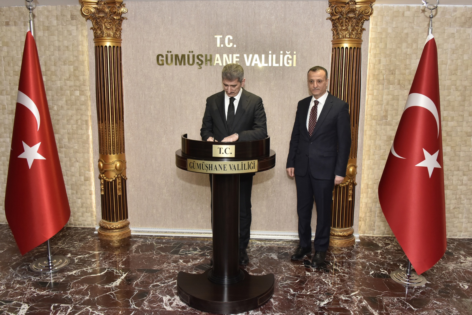 İçişleri Bakan Yardımcısı Muhterem İnce Gümüşhane’de 11