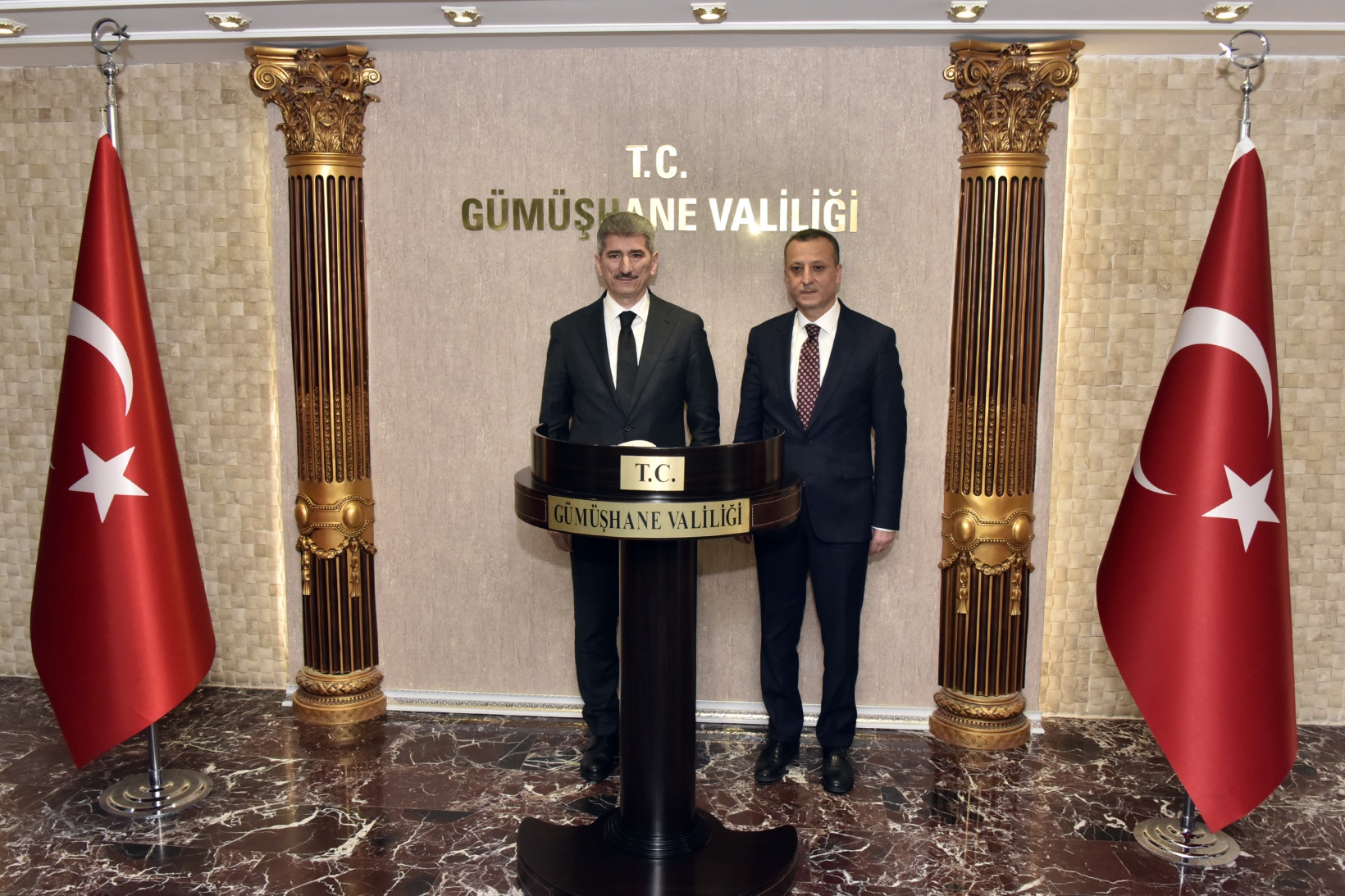 İçişleri Bakan Yardımcısı Muhterem İnce Gümüşhane’de 10