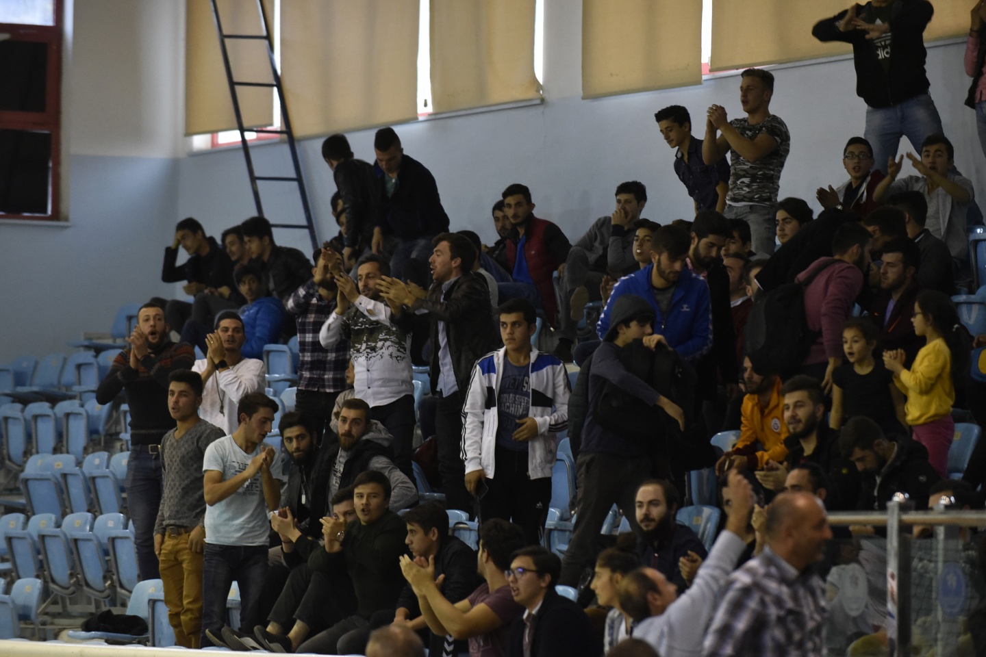 Gümüş Kızlar'dan süper galibiyet: 3-1 19