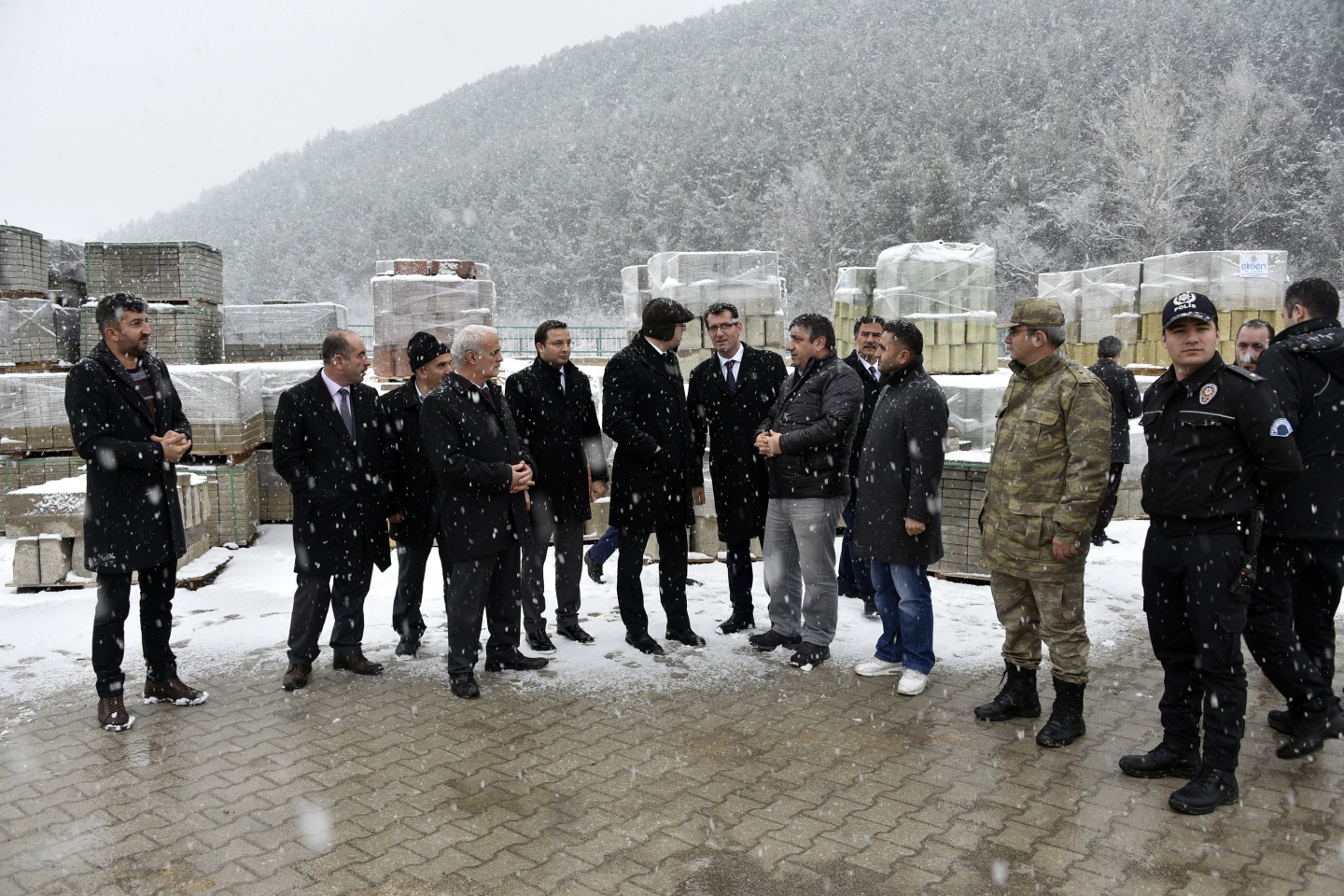 Vali Memiş Şiran’da incelemelerde bulundu 19