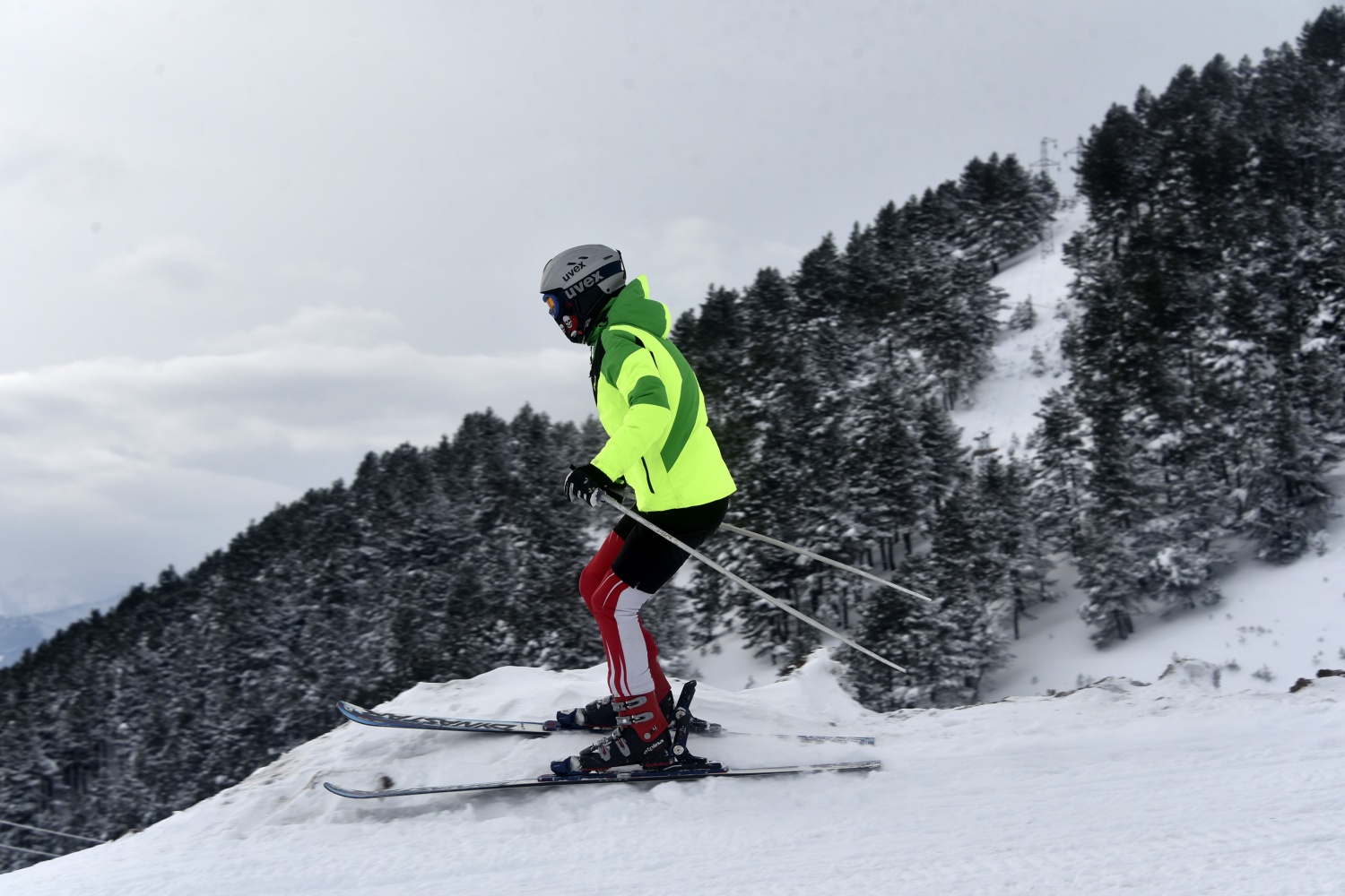 Zigana’da araç park edecek yer kalmadı 37