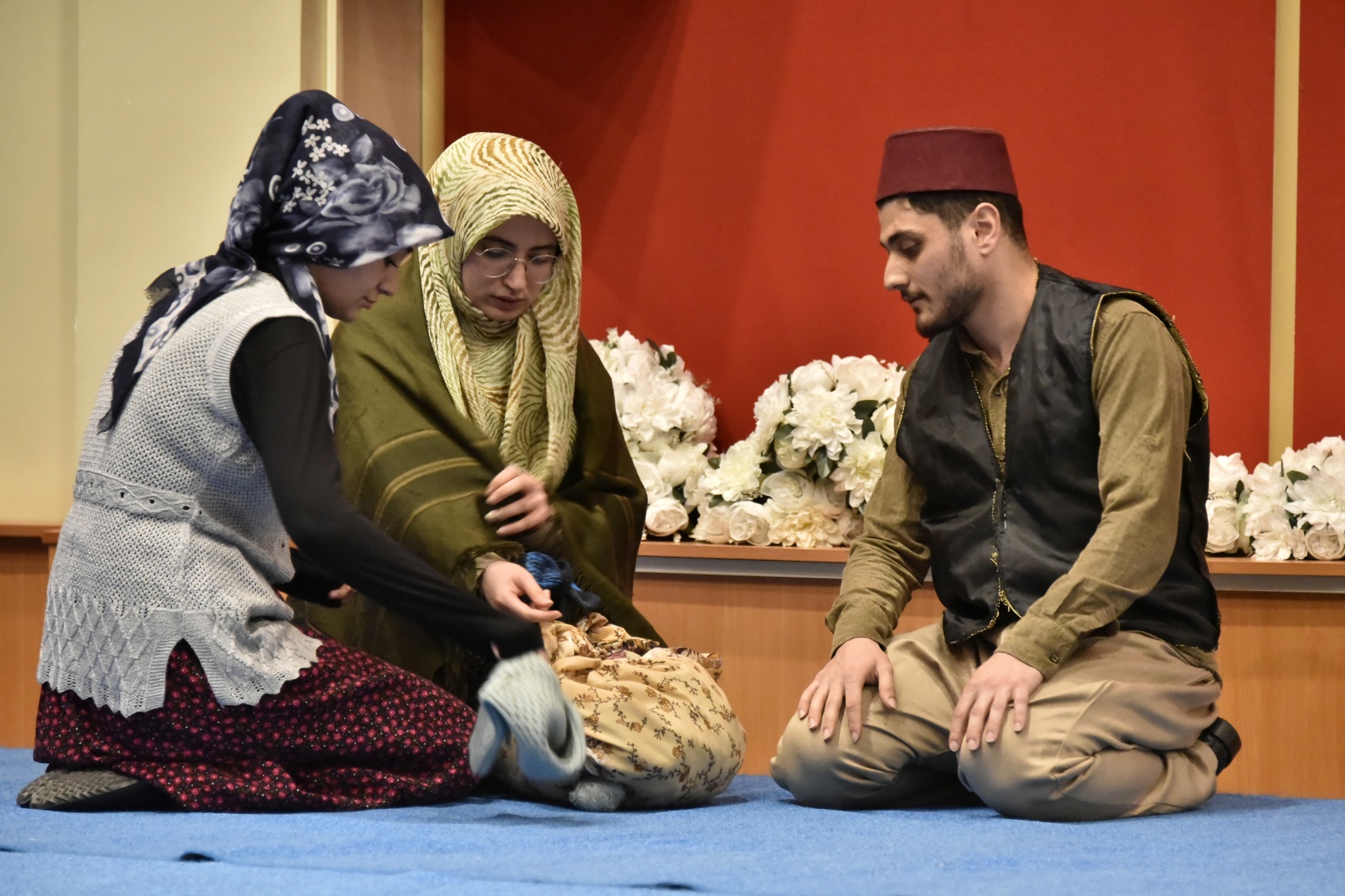 TUTSAK Çanakkale Şehitlerini andı 30