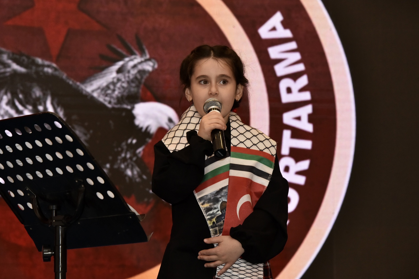 TUTSAK Çanakkale Şehitlerini andı 14