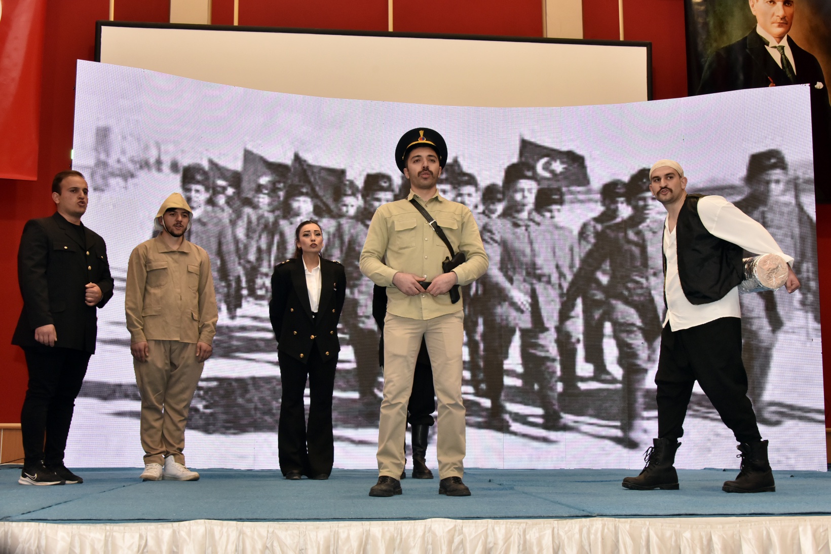 TUTSAK Çanakkale Şehitlerini andı 15