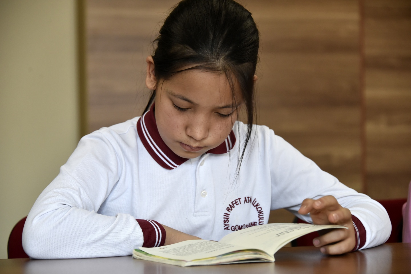 Vatanlarından binlerce kilometre uzakta karne aldılar 16