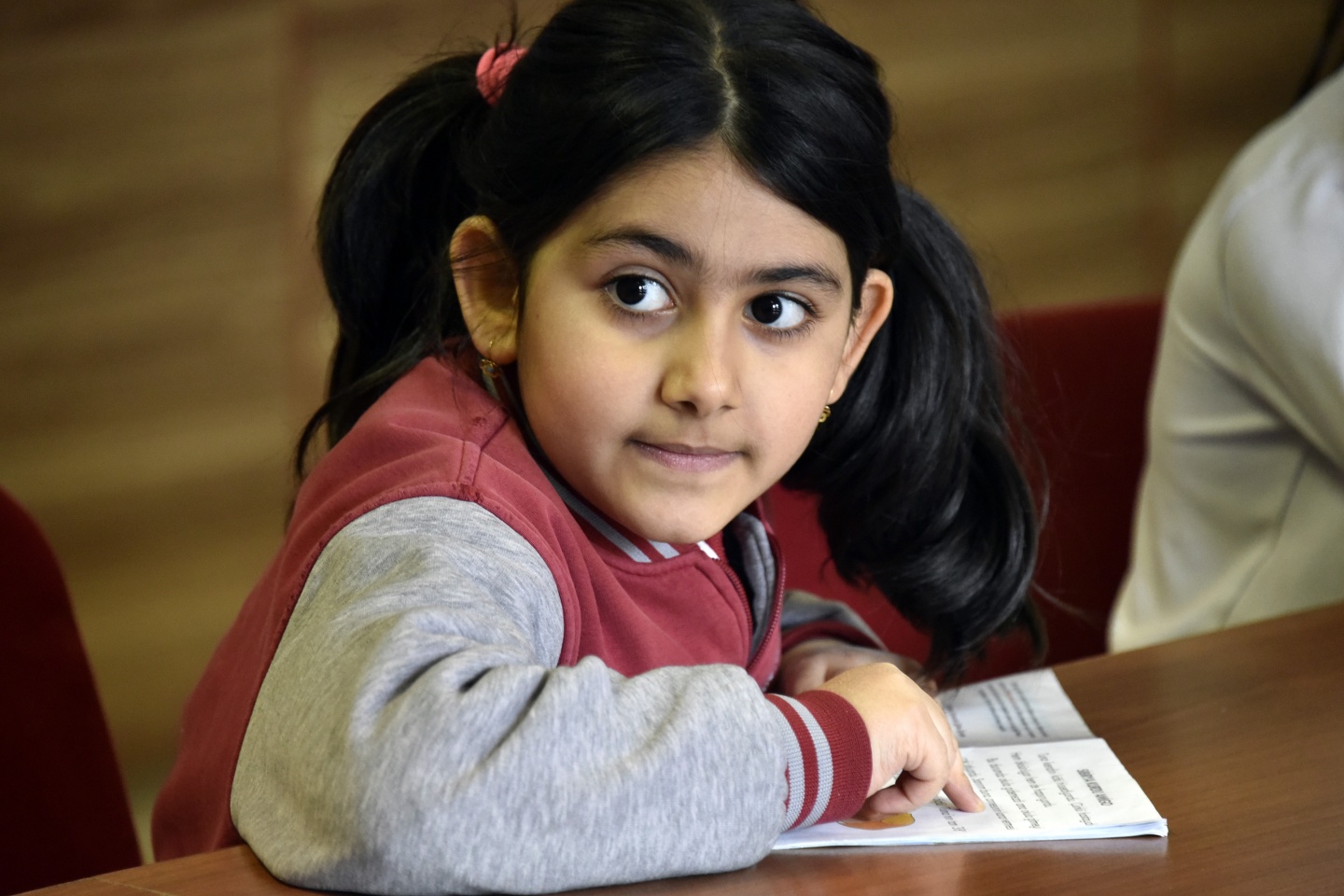 Vatanlarından binlerce kilometre uzakta karne aldılar 32