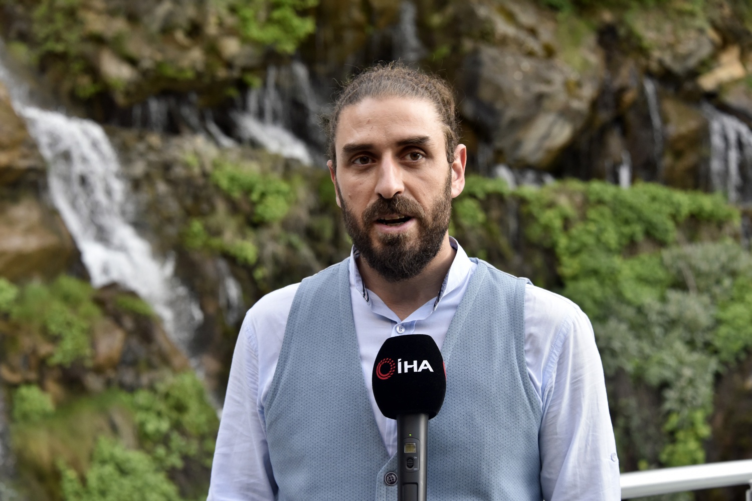 Gümüşhane’de 40 gözeli şelale büyülüyor 11