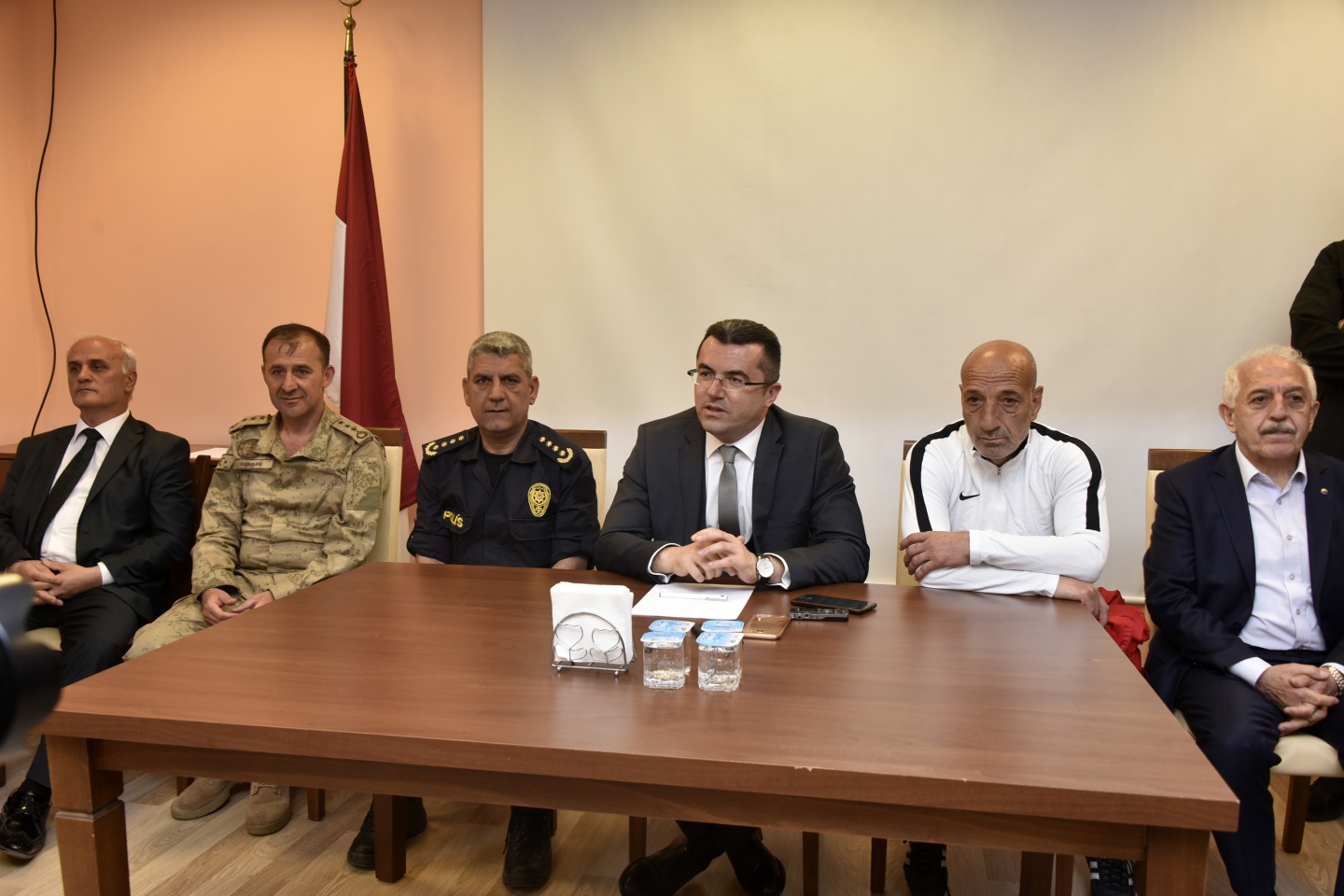 Gümüşhane şampiyonluk için kenetlendi 8