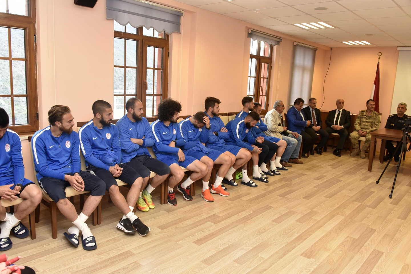 Gümüşhane şampiyonluk için kenetlendi 13