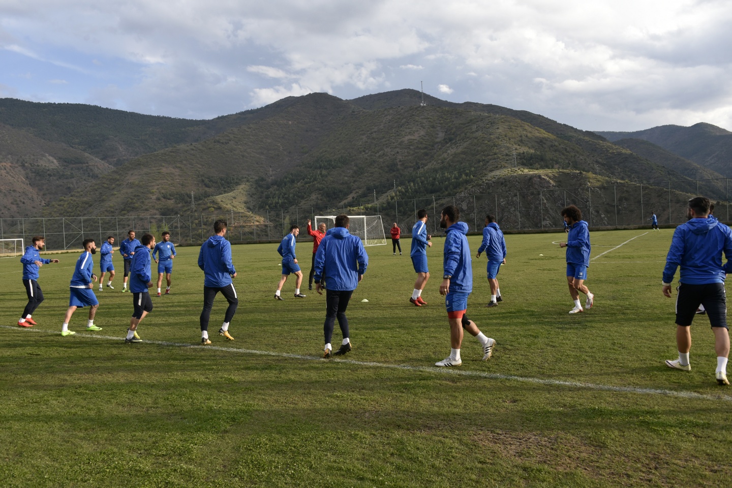 Gümüşhane şampiyonluk için kenetlendi 23