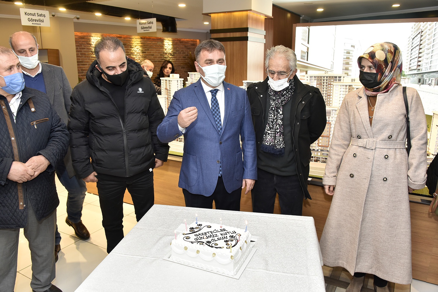 Başkan Çimen gazeteciler gününü unutmadı 2