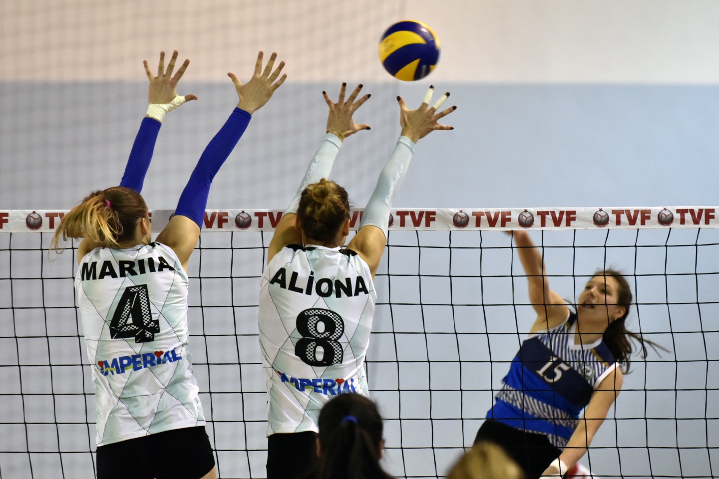 Gümüş Kızlar'dan altın puan: 3-0 17