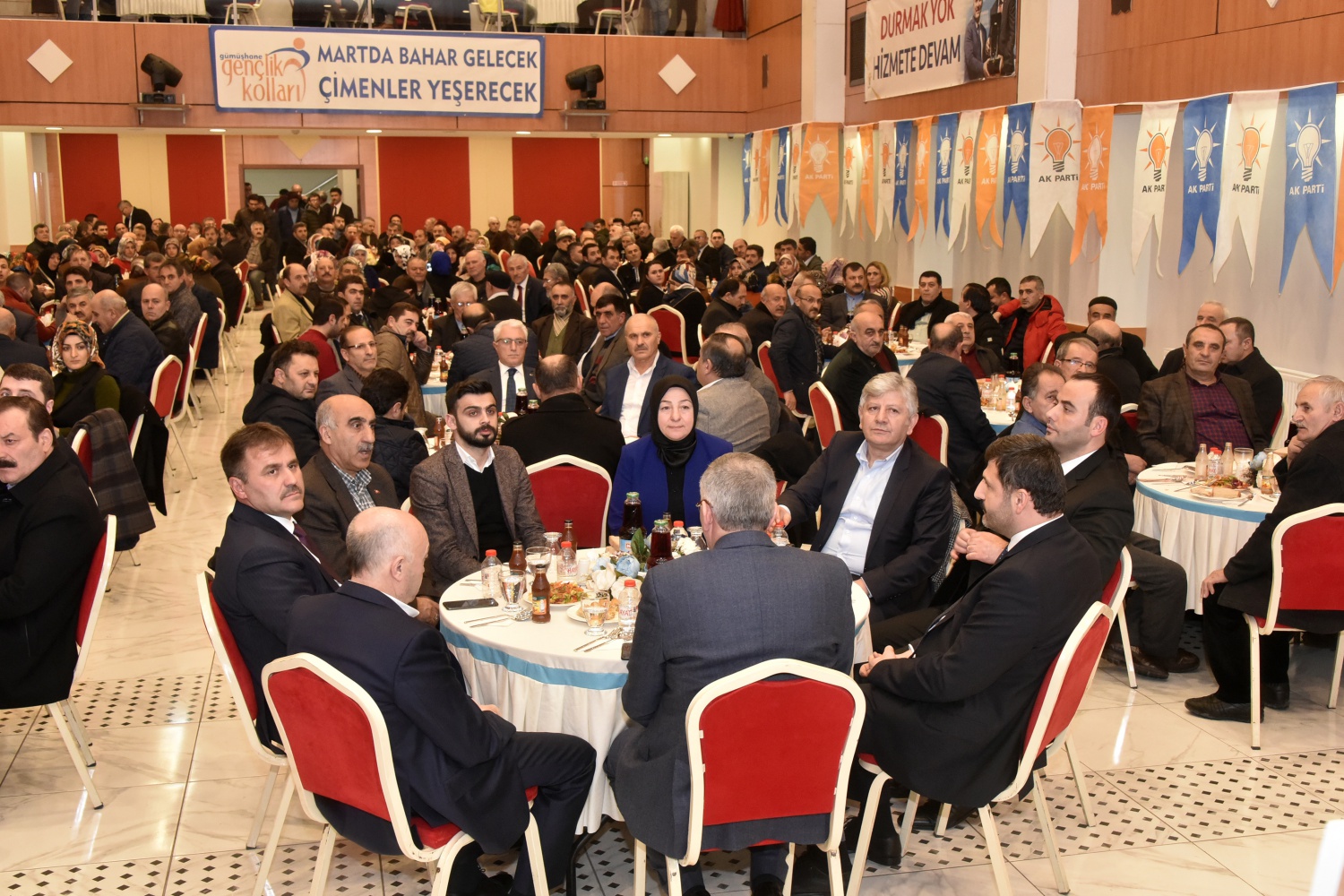 AK Parti’den ‘Vefa Yemeği’ 5