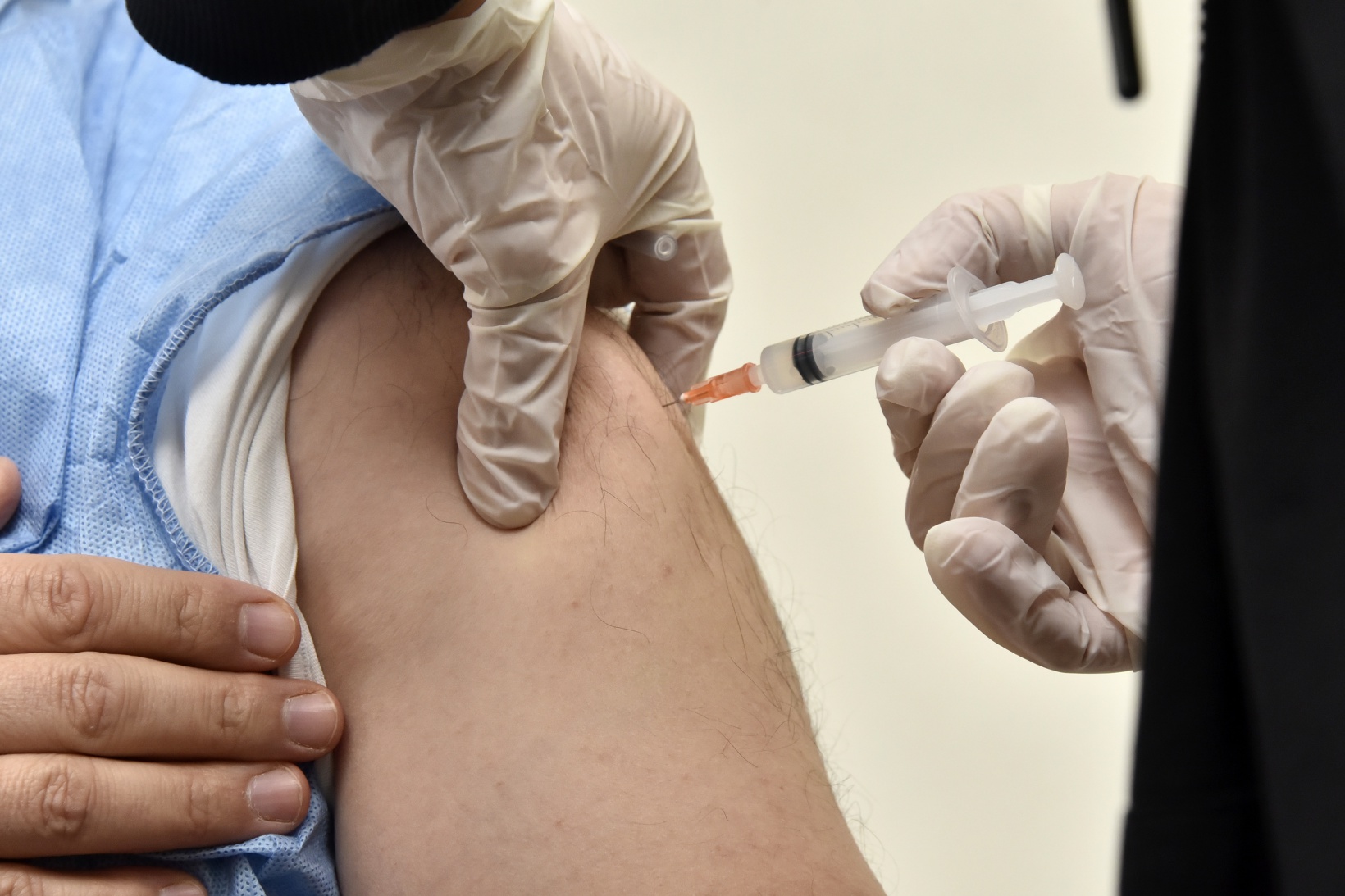 Gümüşhane’de Covid-19 aşılaması başladı 12