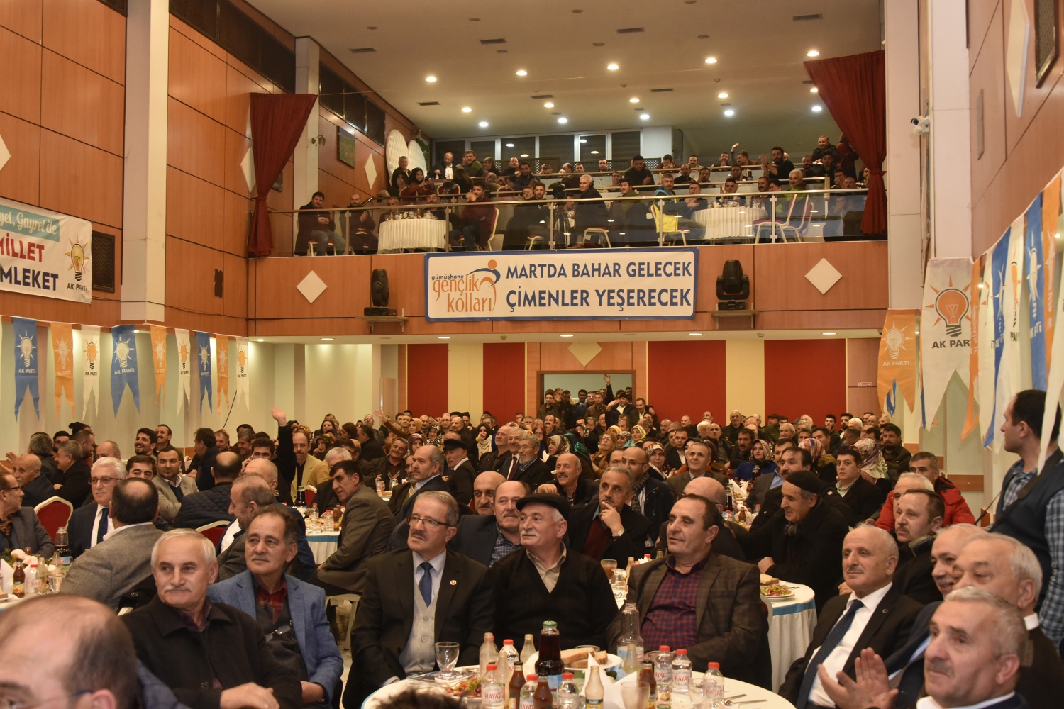 AK Parti’den ‘Vefa Yemeği’ 17