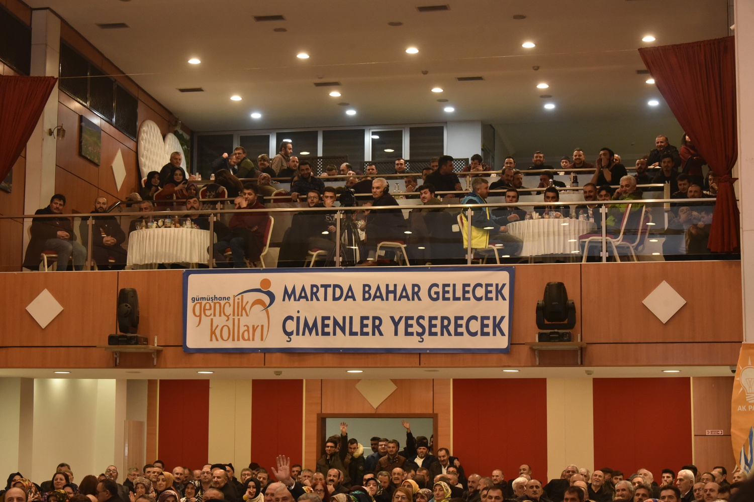 AK Parti’den ‘Vefa Yemeği’ 16