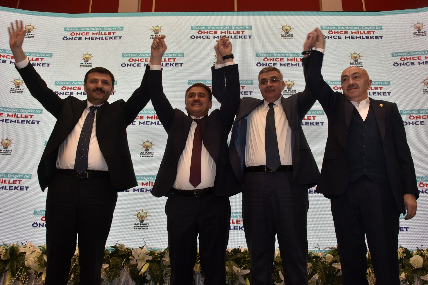 AK Parti’den ‘Vefa Yemeği’ 21