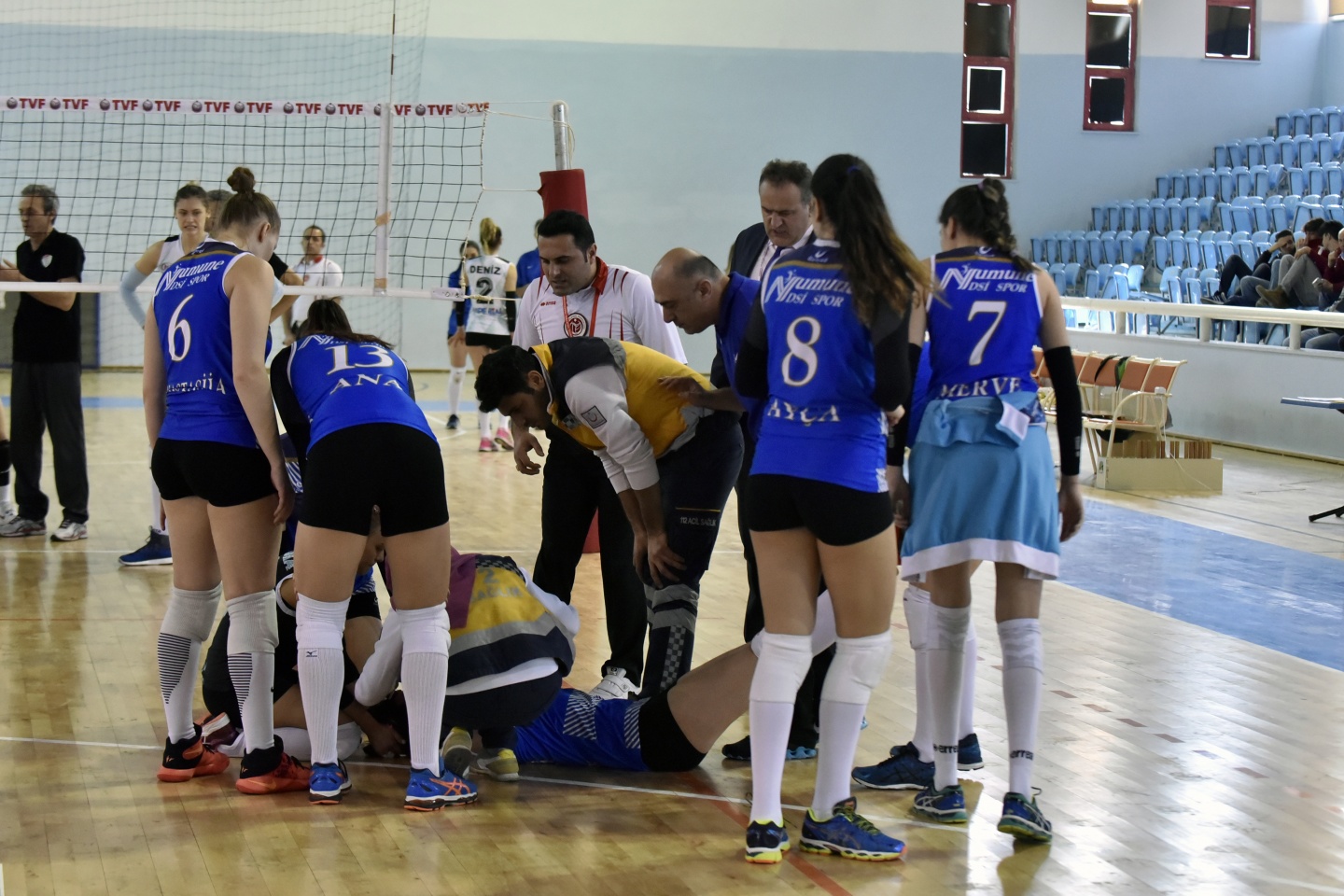 Gümüş Kızlar'dan altın puan: 3-0 45