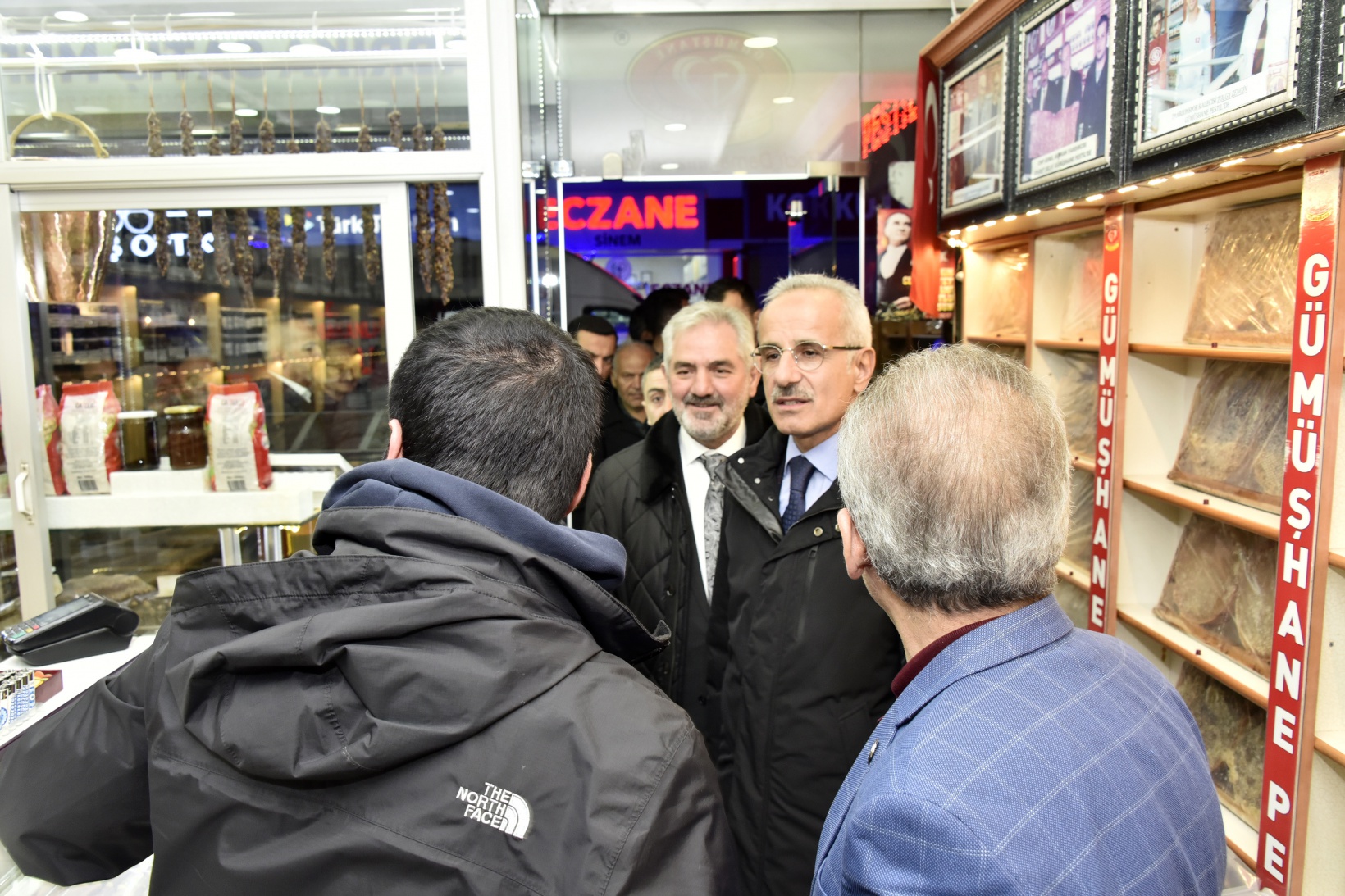 Bakan Uraloğlu Gümüşhane’de 19