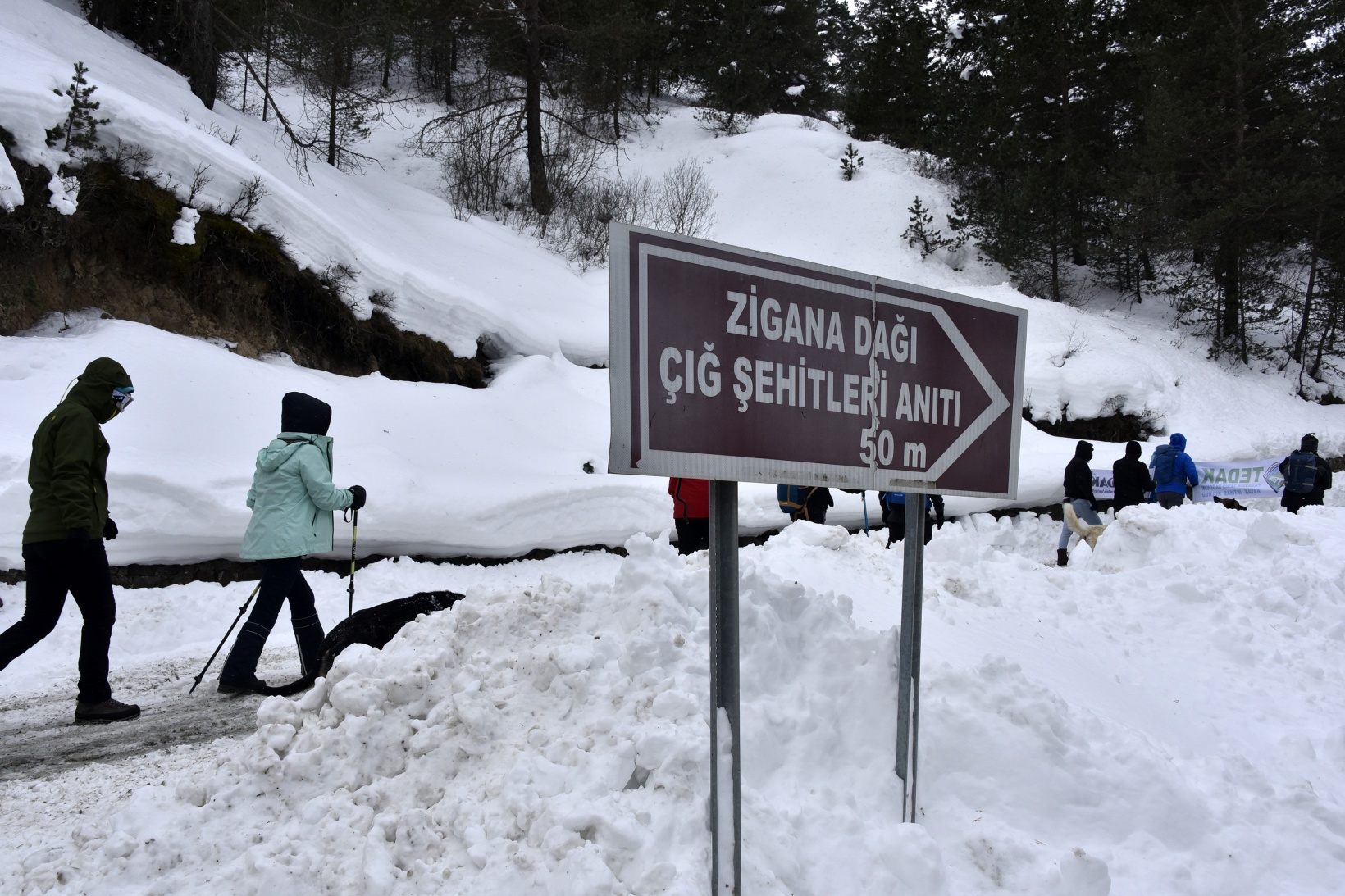 Çığ şehitleri 13.yılında Zigana dağında anıldı 10