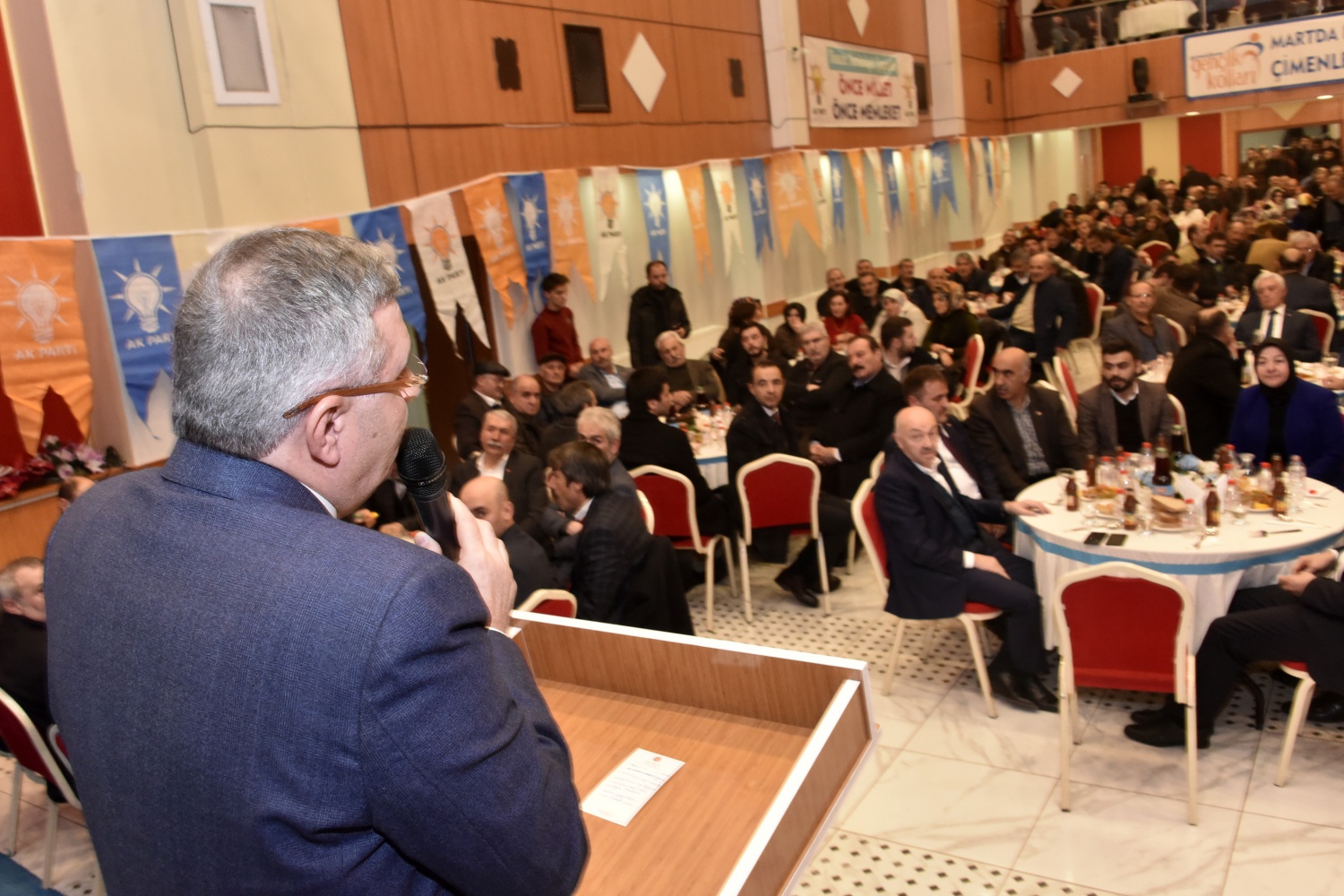 AK Parti’den ‘Vefa Yemeği’ 28