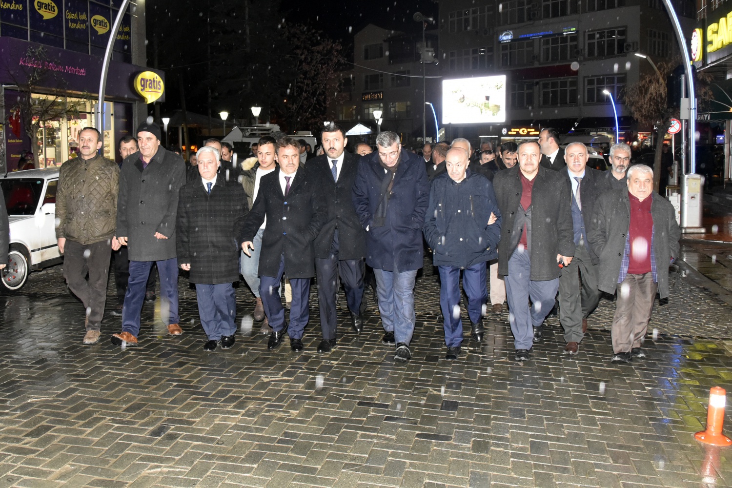 AK Parti’den ‘Vefa Yemeği’ 36