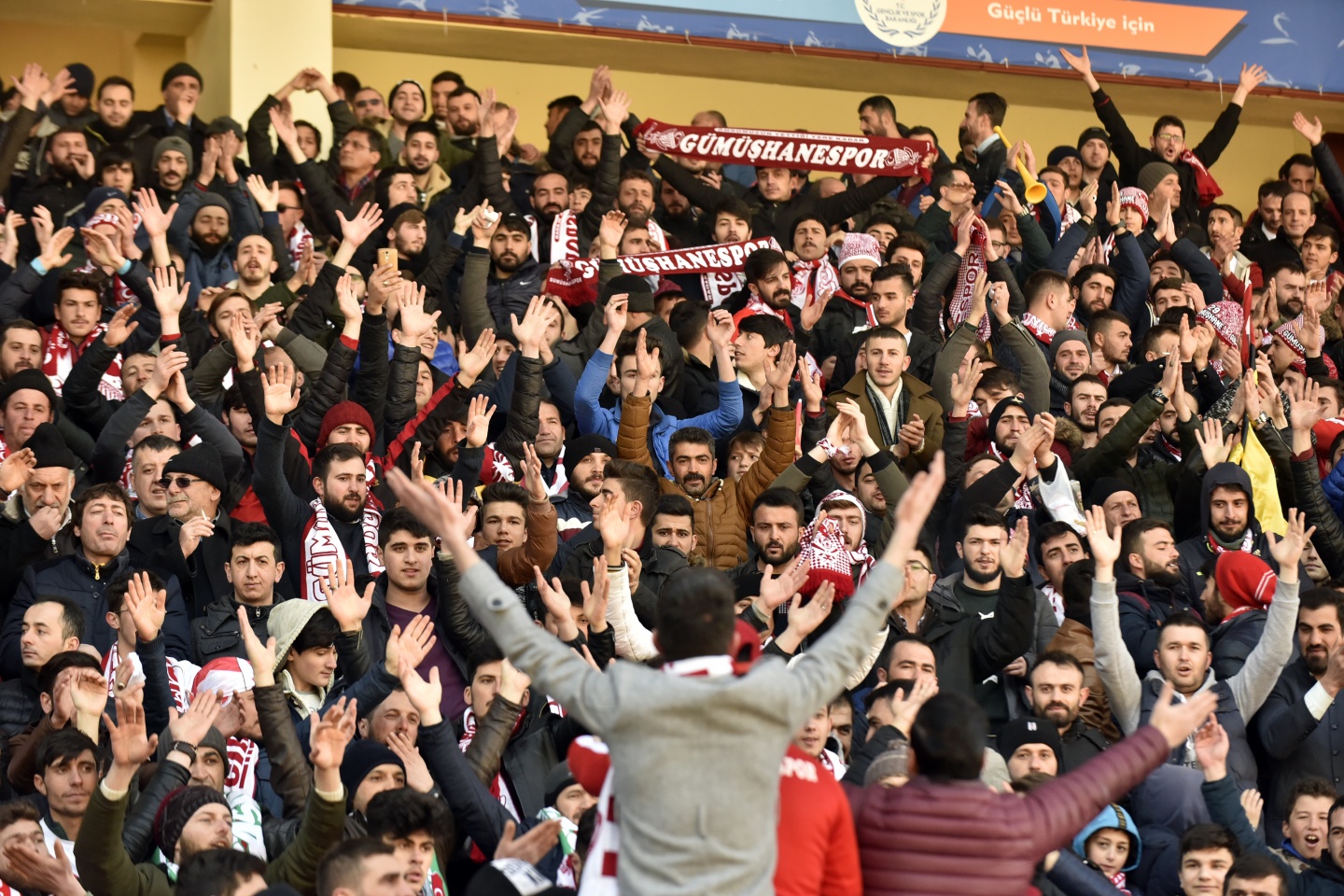 Gümüş Ankara'yı aştı: 2-1 15