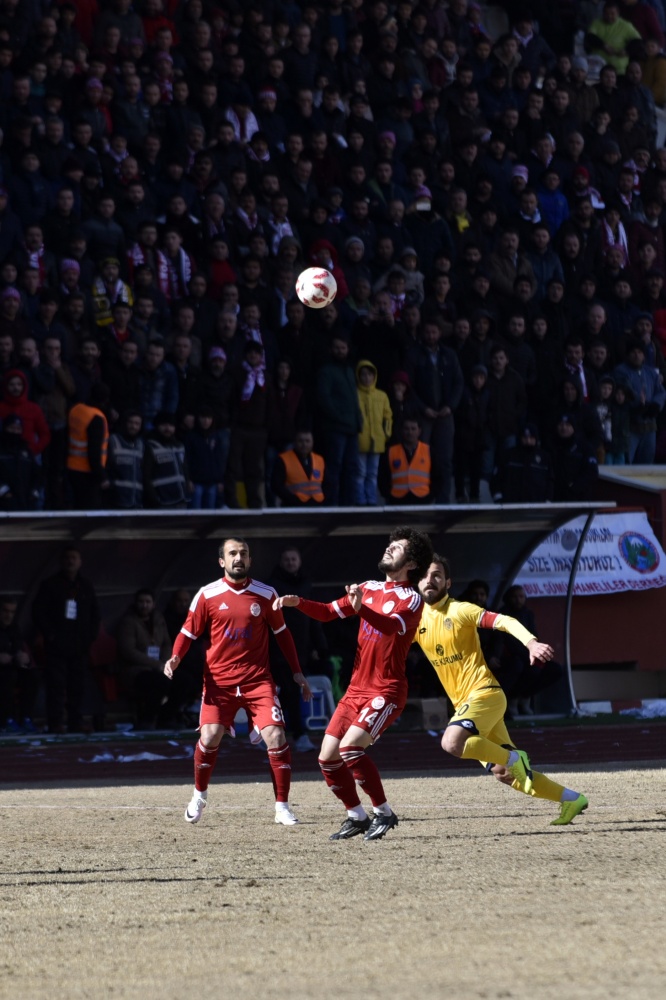 Gümüş Ankara'yı aştı: 2-1 26