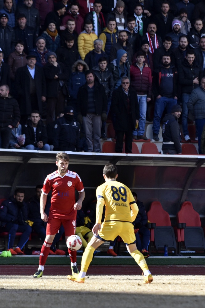 Gümüş Ankara'yı aştı: 2-1 79