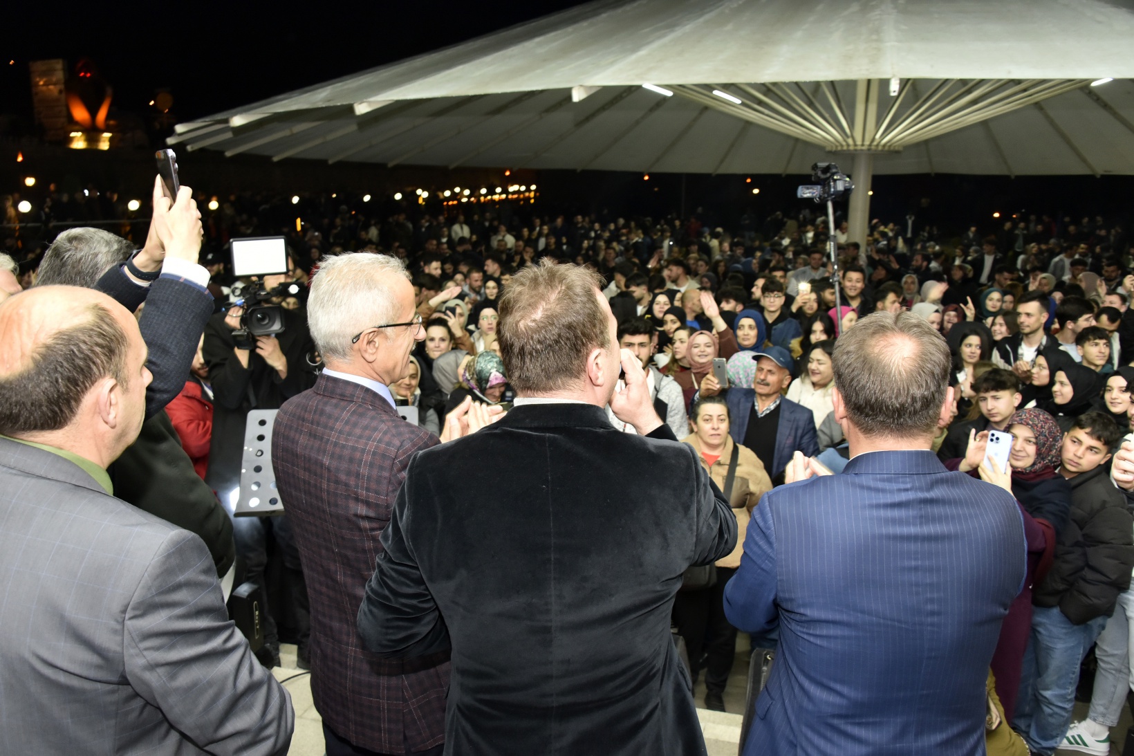 Bakan Uraloğlu Gümüşhane’de 16