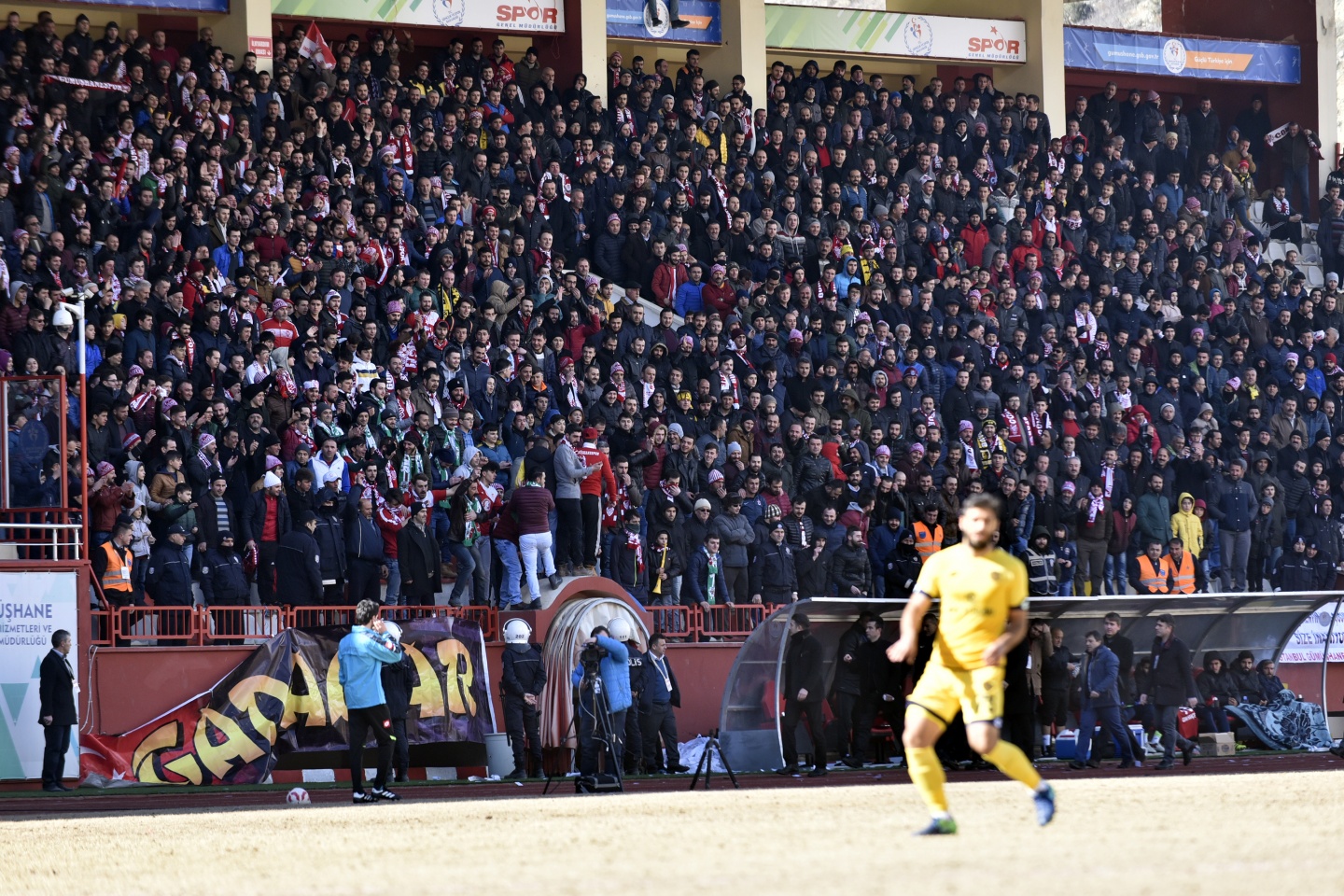 Gümüş Ankara'yı aştı: 2-1 102