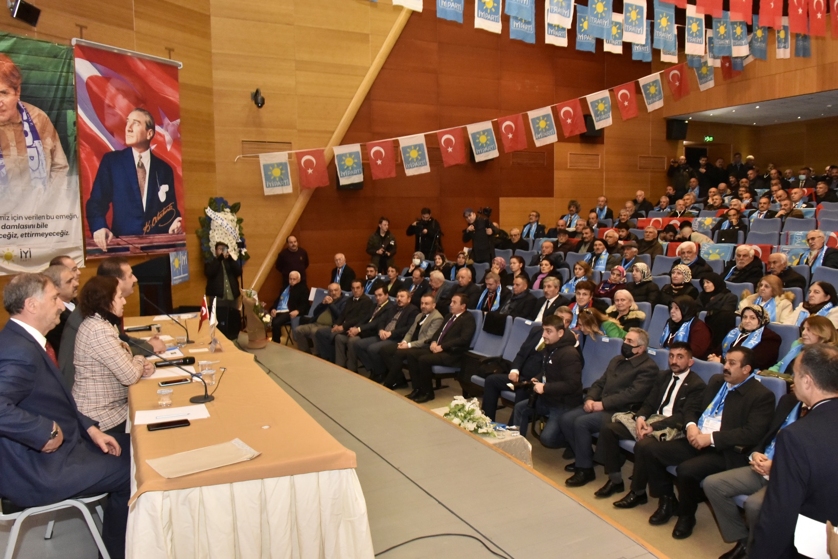 İYİ Parti 3. Olağan İl Kongresi yapıldı 50