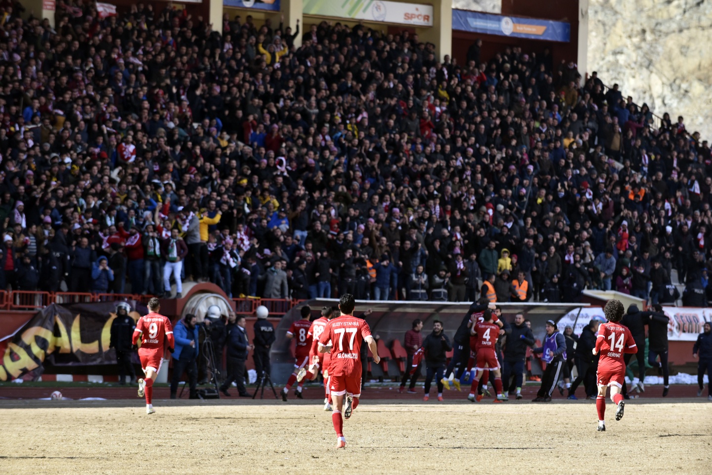 Gümüş Ankara'yı aştı: 2-1 91