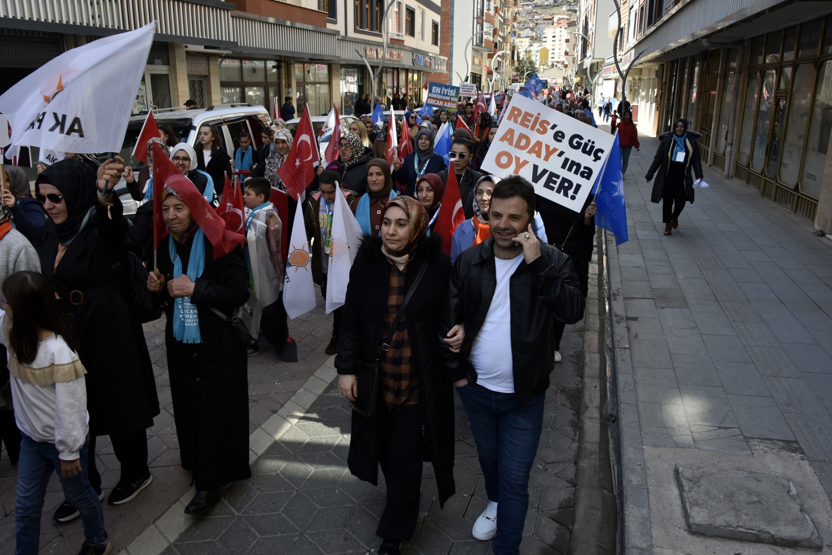 AK Parti'den Büyük Gümüşhane yürüyüşü 11
