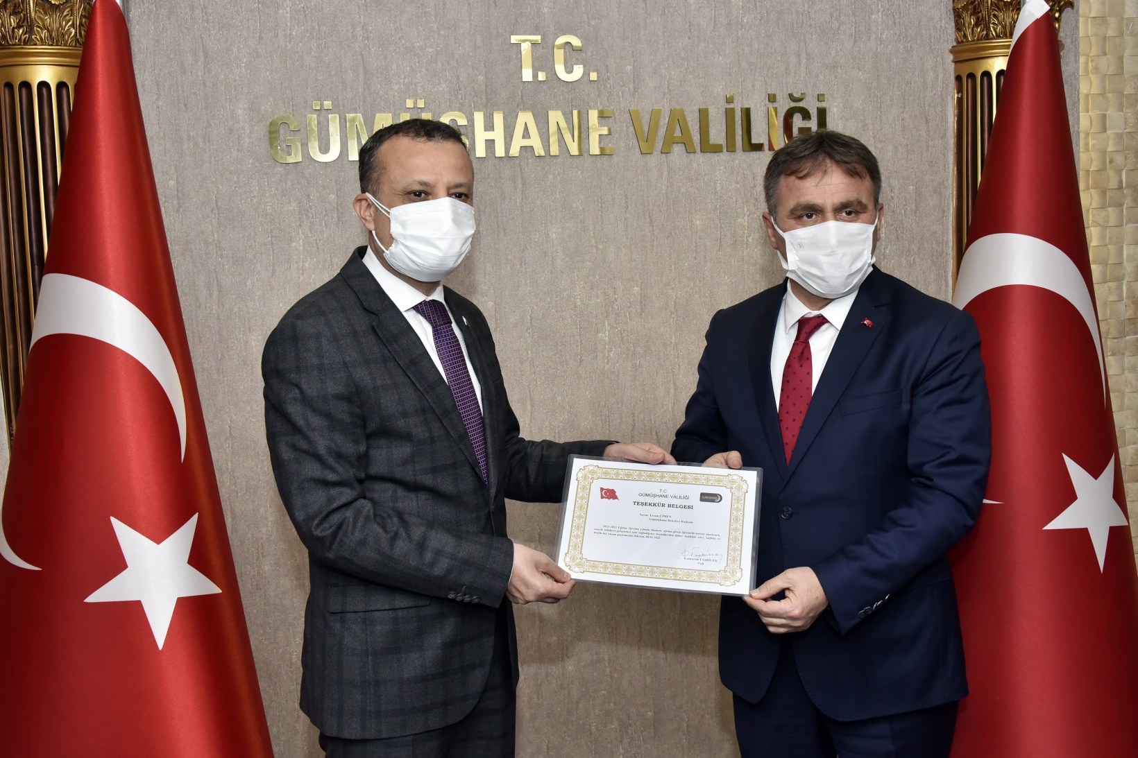 Gümüşhane’de eğitime destek veren başkanlara teşekkür belgesi 3