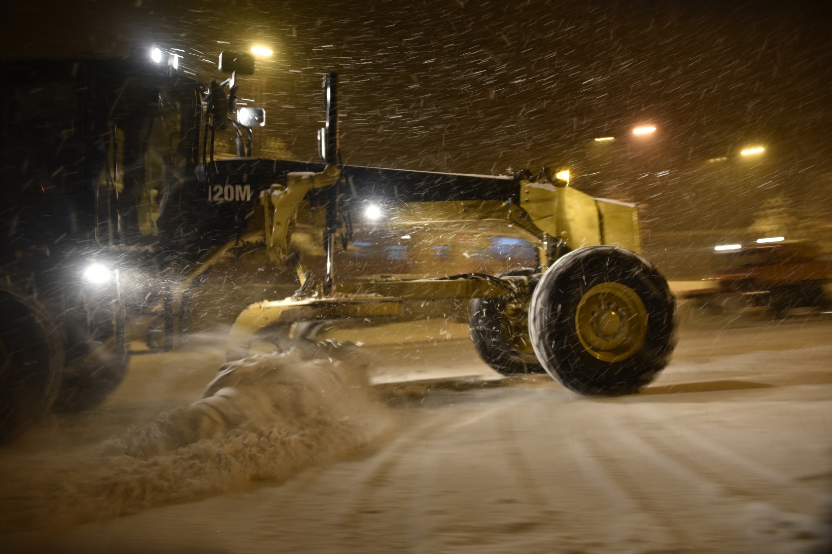 Zigana geçidinde kar yağışı etkili oluyor 9
