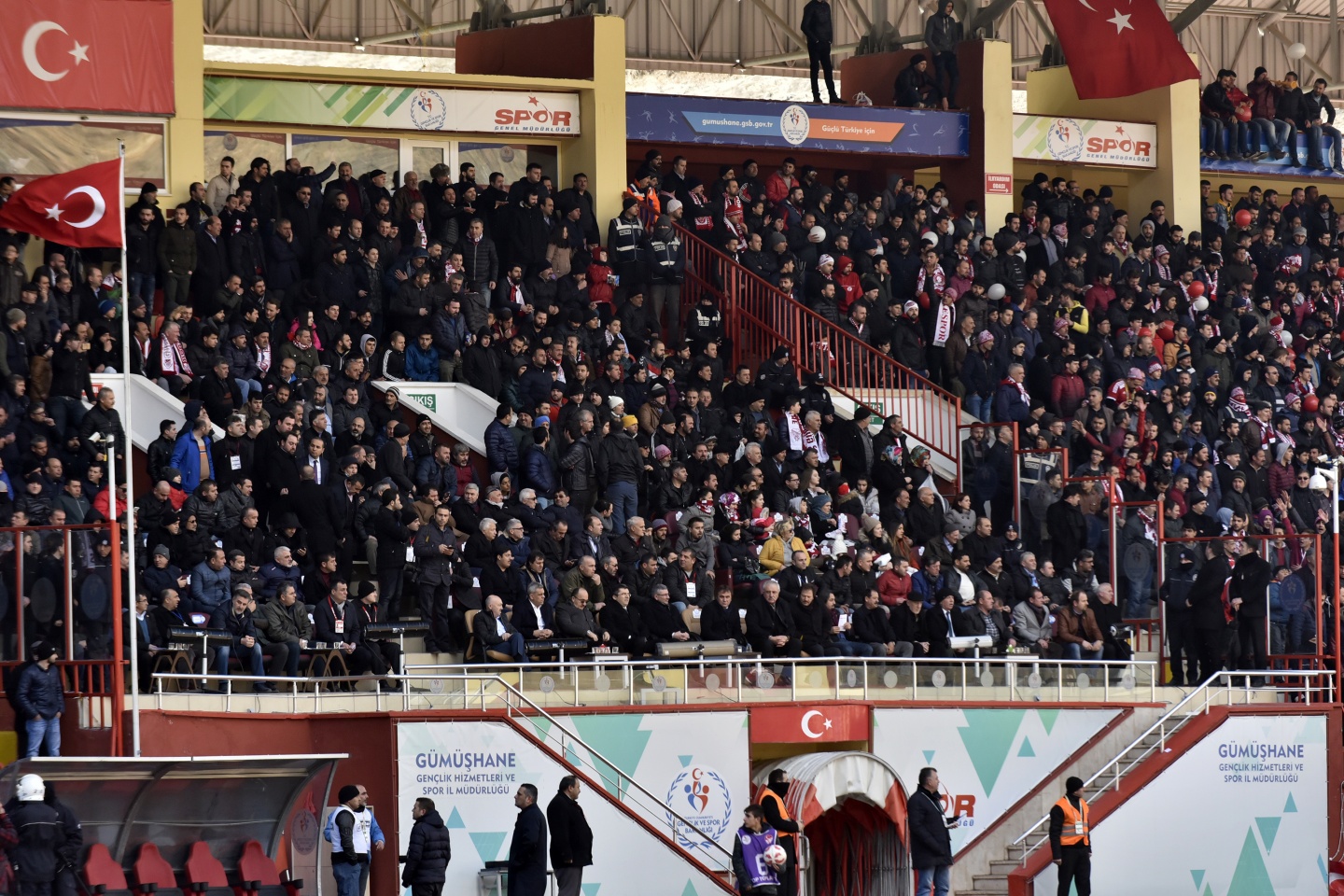 Gümüş Ankara'yı aştı: 2-1 60