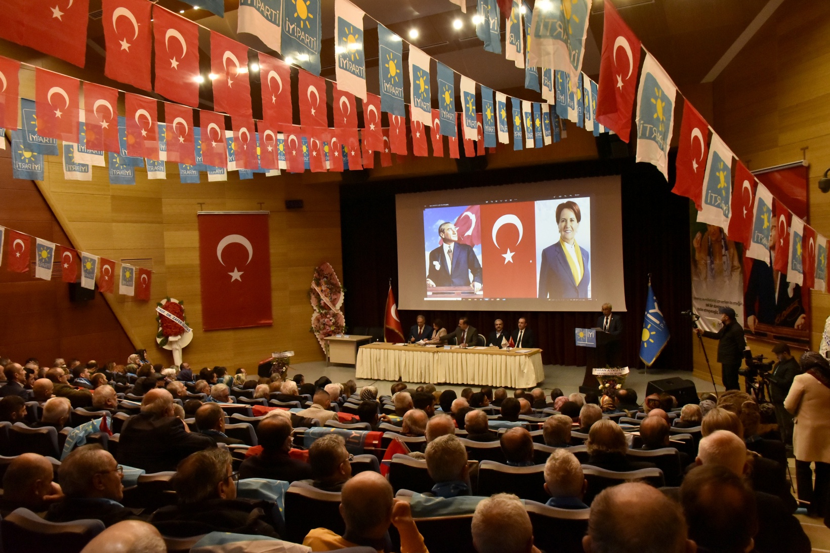 İYİ Parti 3. Olağan İl Kongresi yapıldı 44