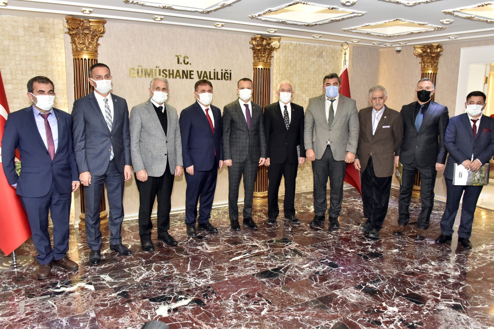 Gümüşhane’de eğitime destek veren başkanlara teşekkür belgesi 15